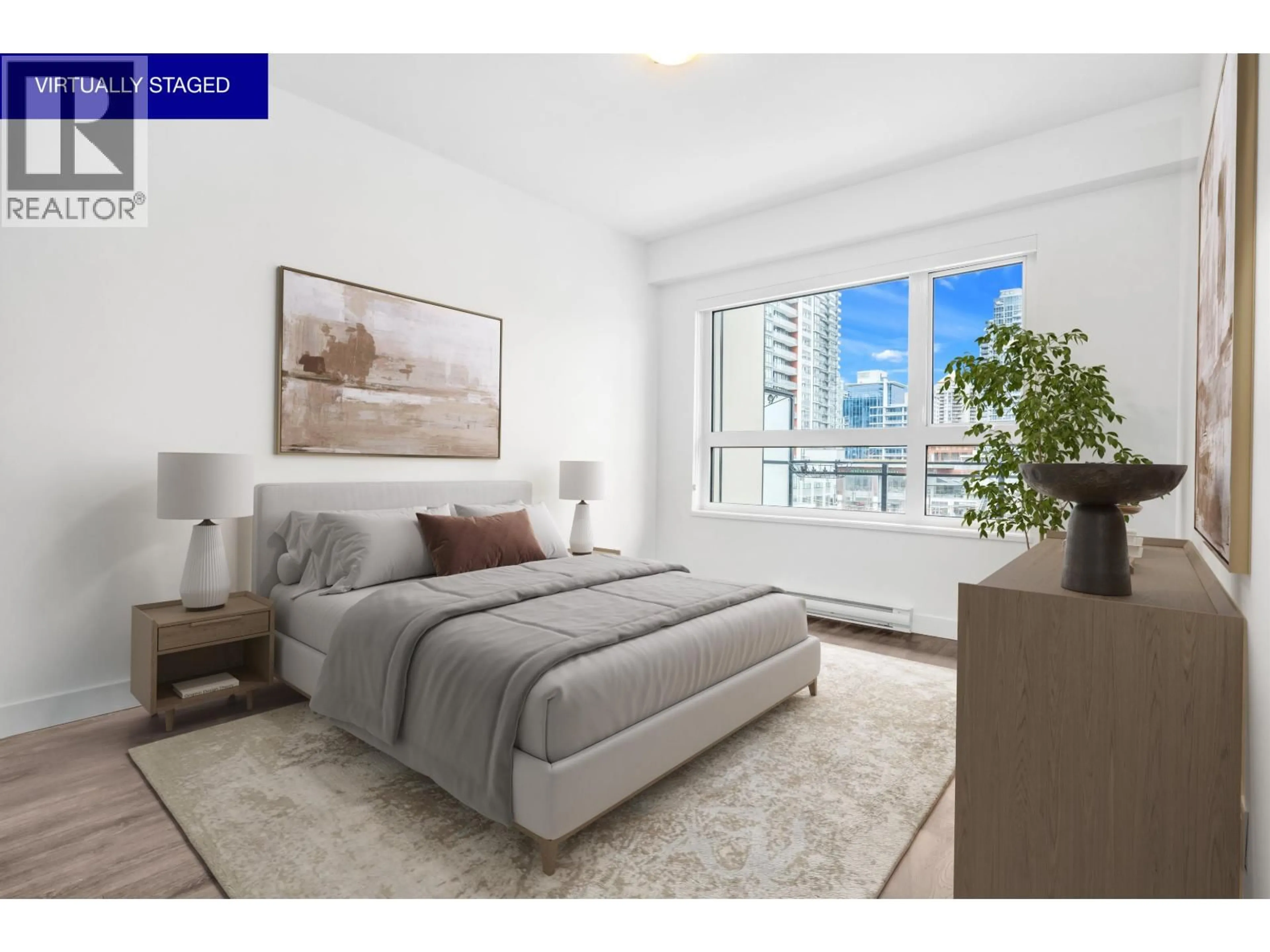 Bedroom with bed, unknown for 502 - 4468 DAWSON STREET, Burnaby British Columbia V5C0J9