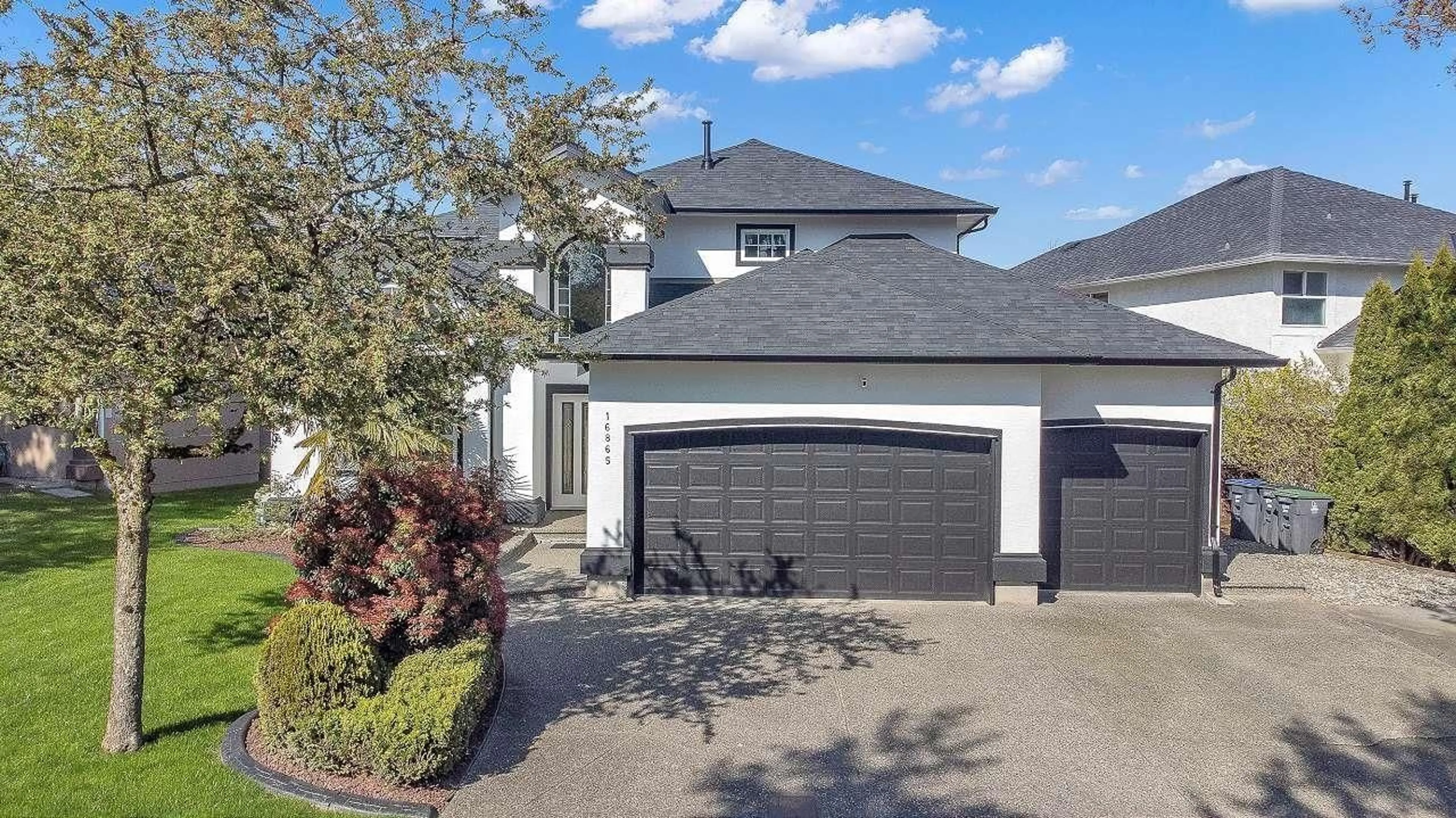 Unknown for 16865 80, Surrey British Columbia V4N4Y8