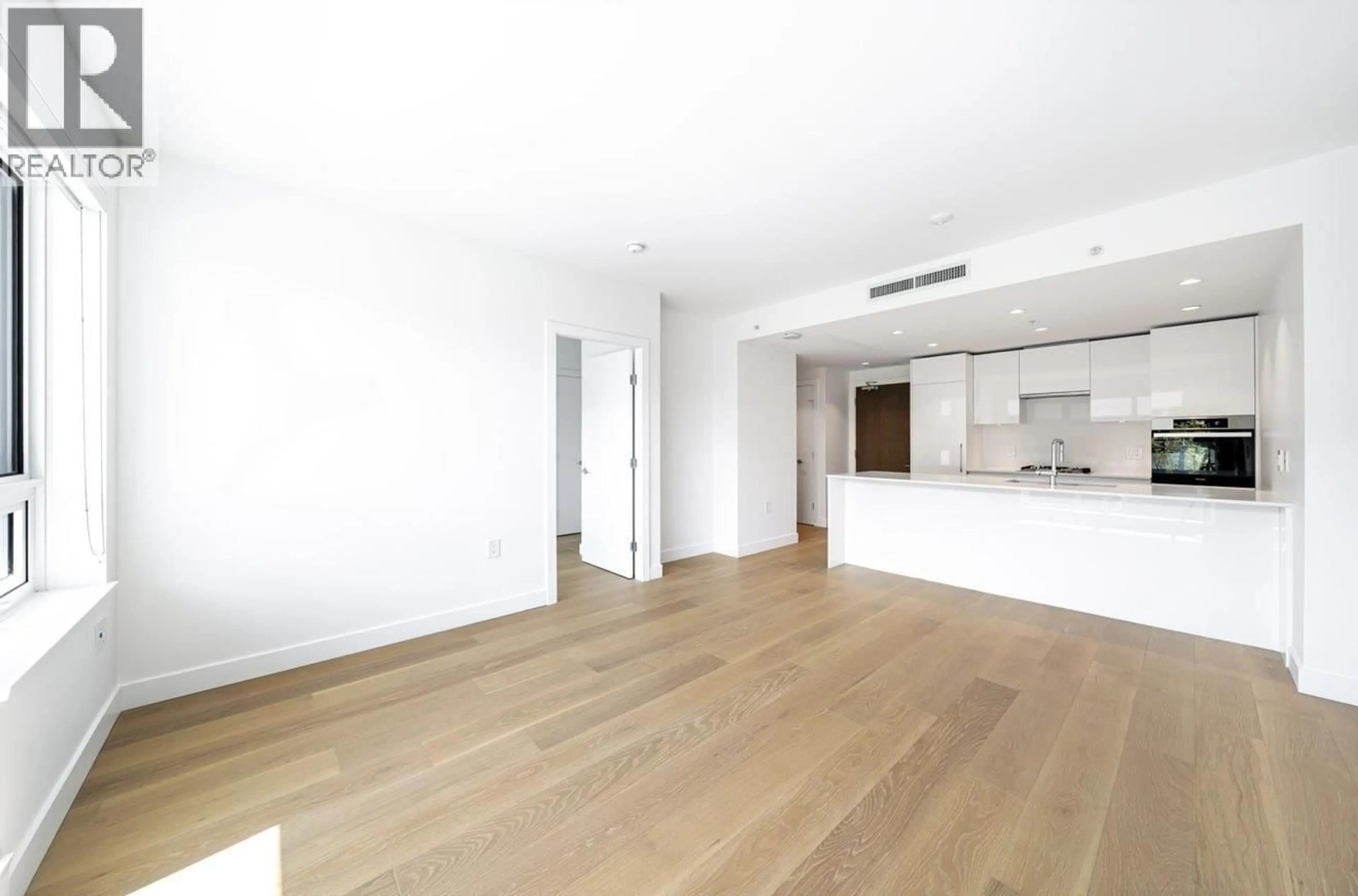 A pic of a room for 611 - 5788 GILBERT ROAD, Richmond British Columbia V7C0G1