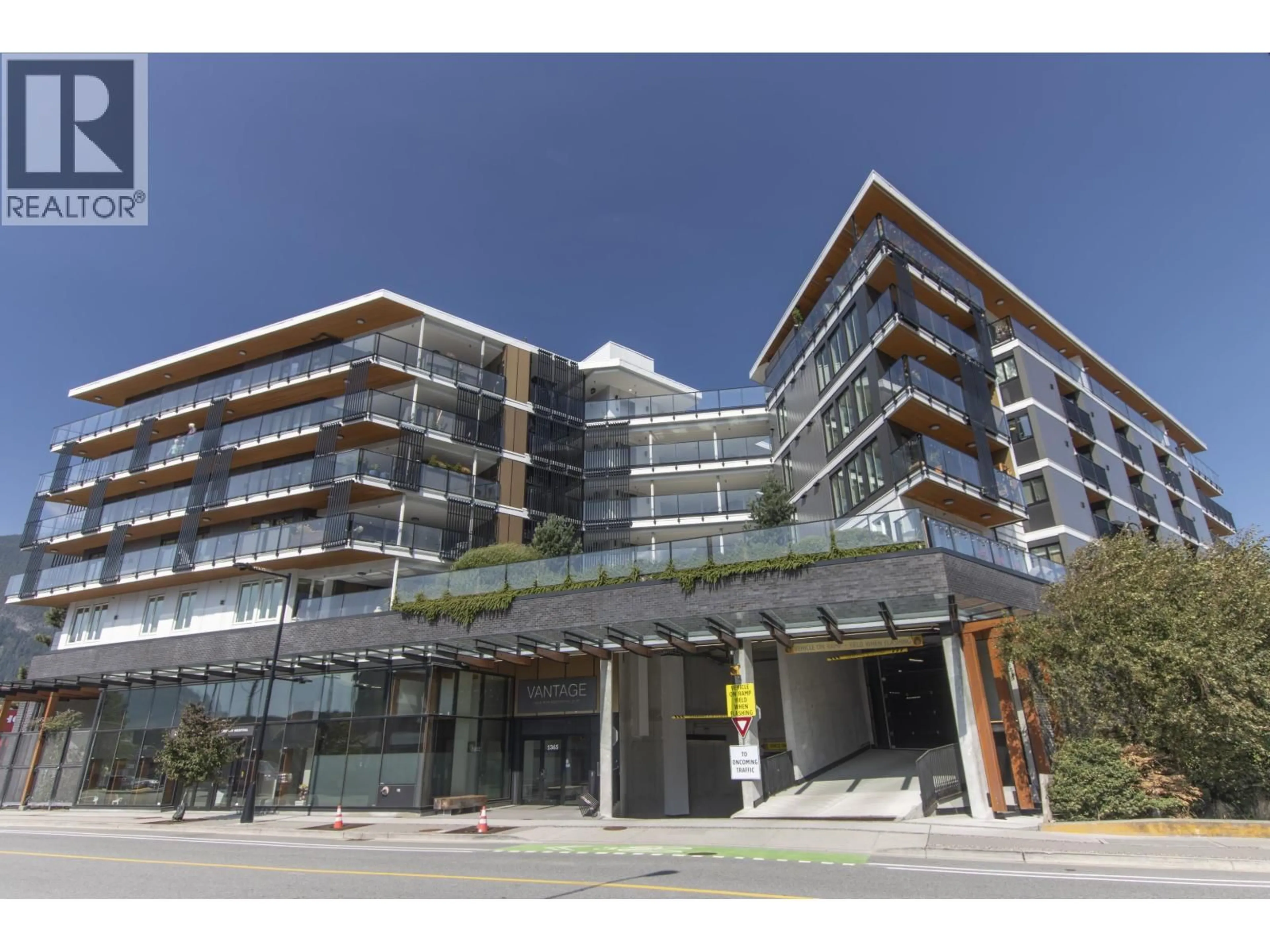 Unknown for 416 - 1365 PEMBERTON AVENUE, Squamish British Columbia V8B1B7