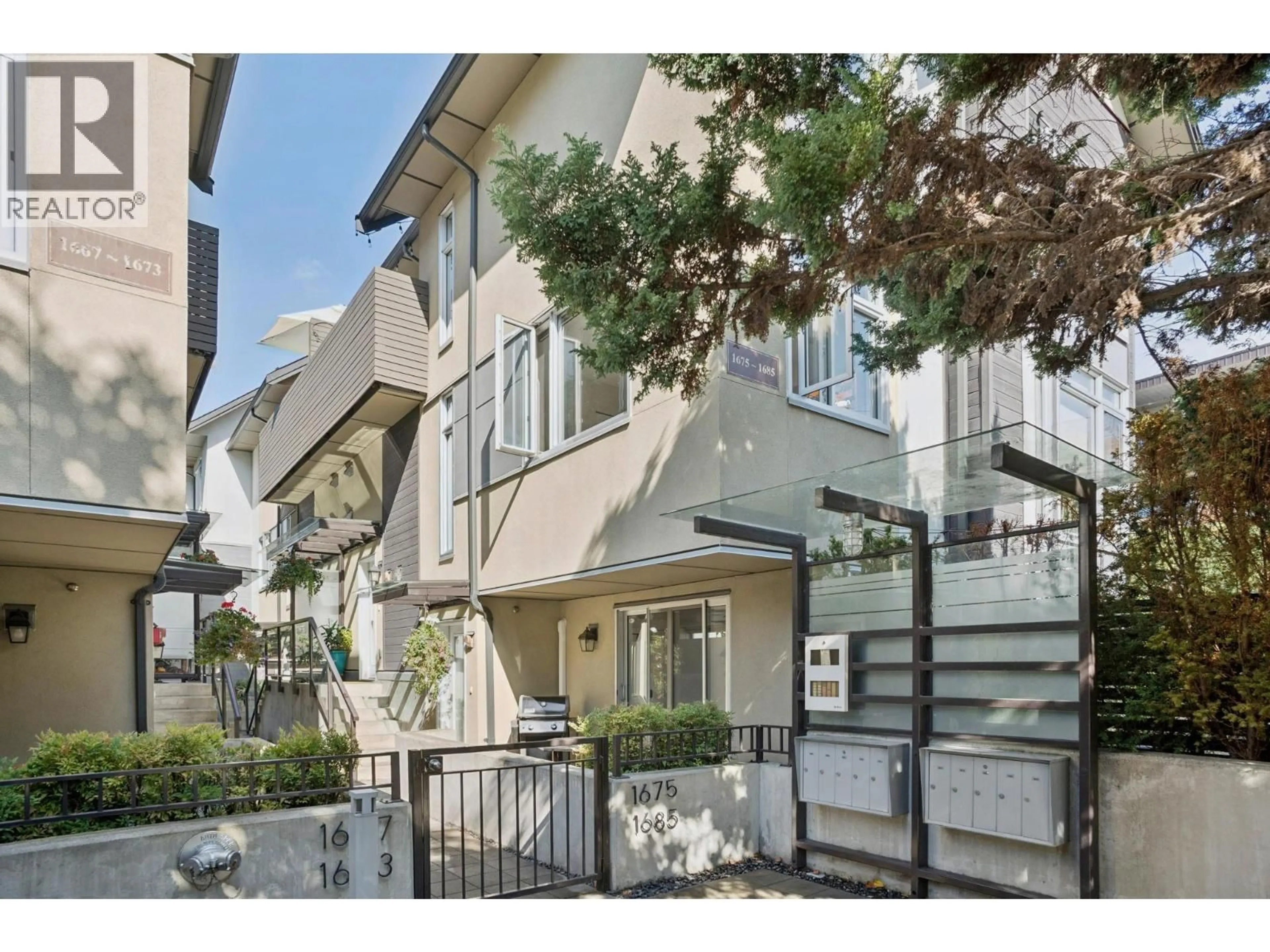 Unknown for 1683 KITCHENER STREET, Vancouver British Columbia V5L2W1