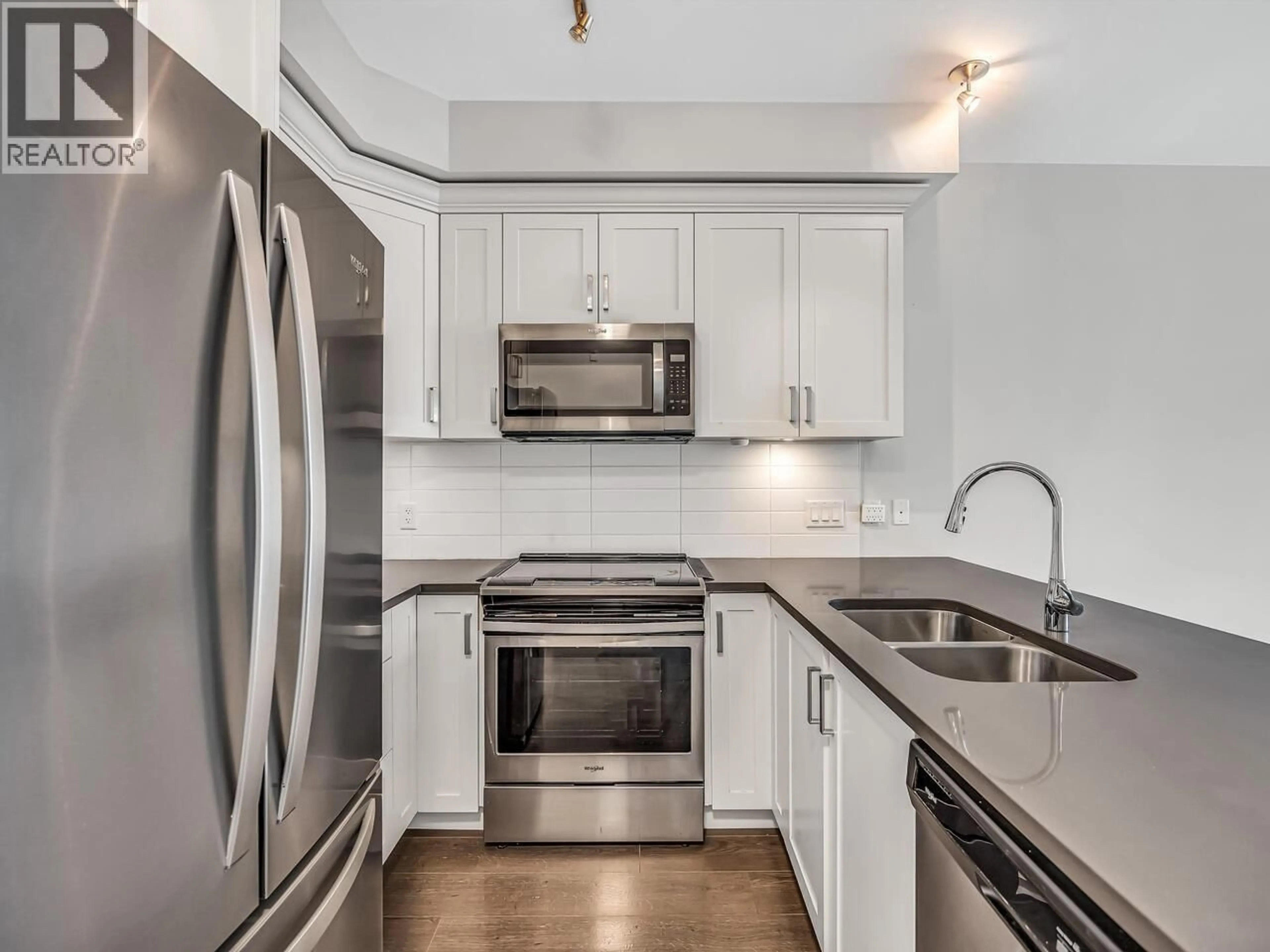 Unknown for 310 - KELLY 2436 AVENUE, Port Coquitlam British Columbia V3C0G9