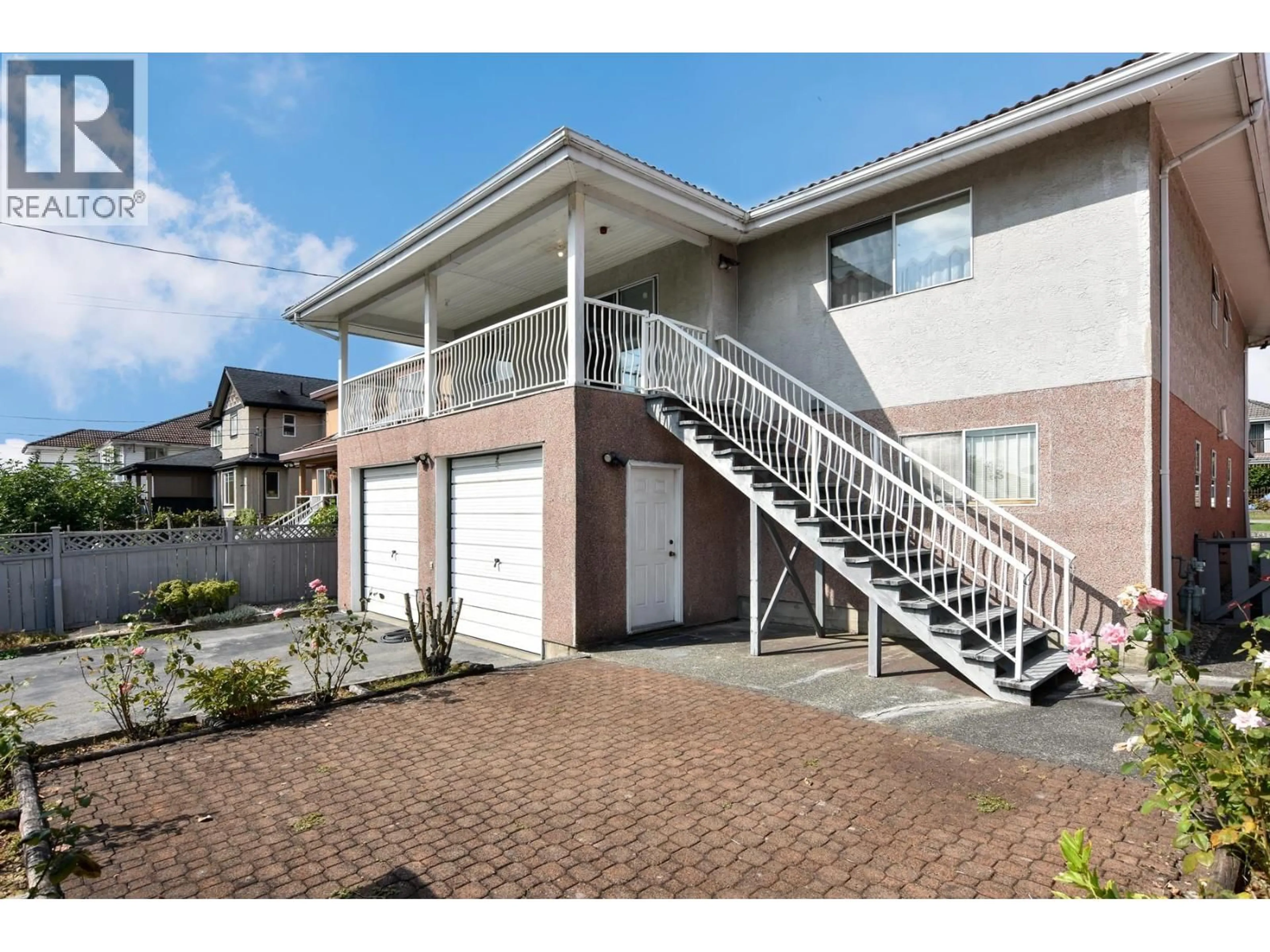 Unknown for 4462 NAPIER STREET, Burnaby British Columbia V5C3H1