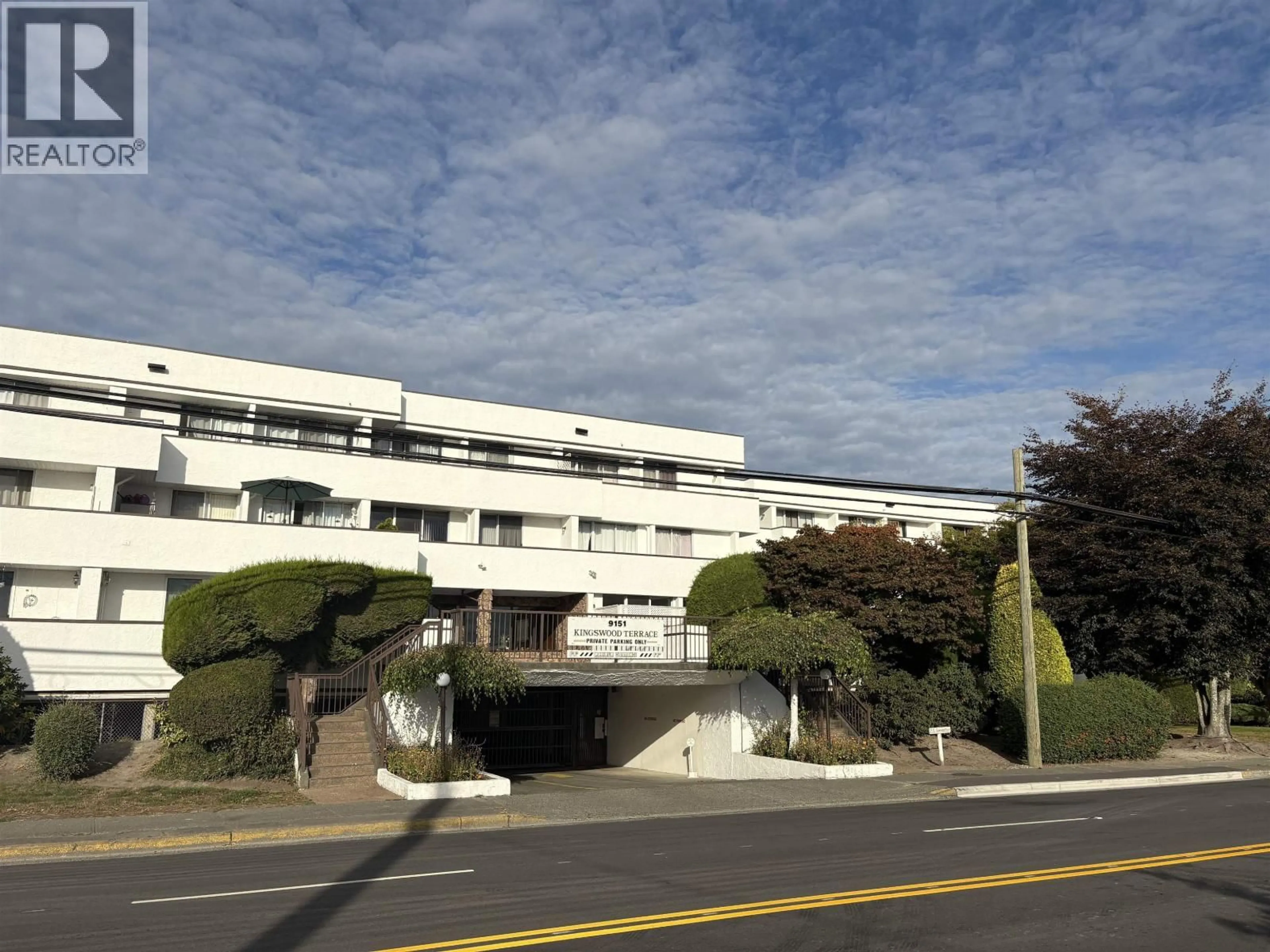 Unknown for 212 - 9151 NO. 5 ROAD, Richmond British Columbia V7A4T9