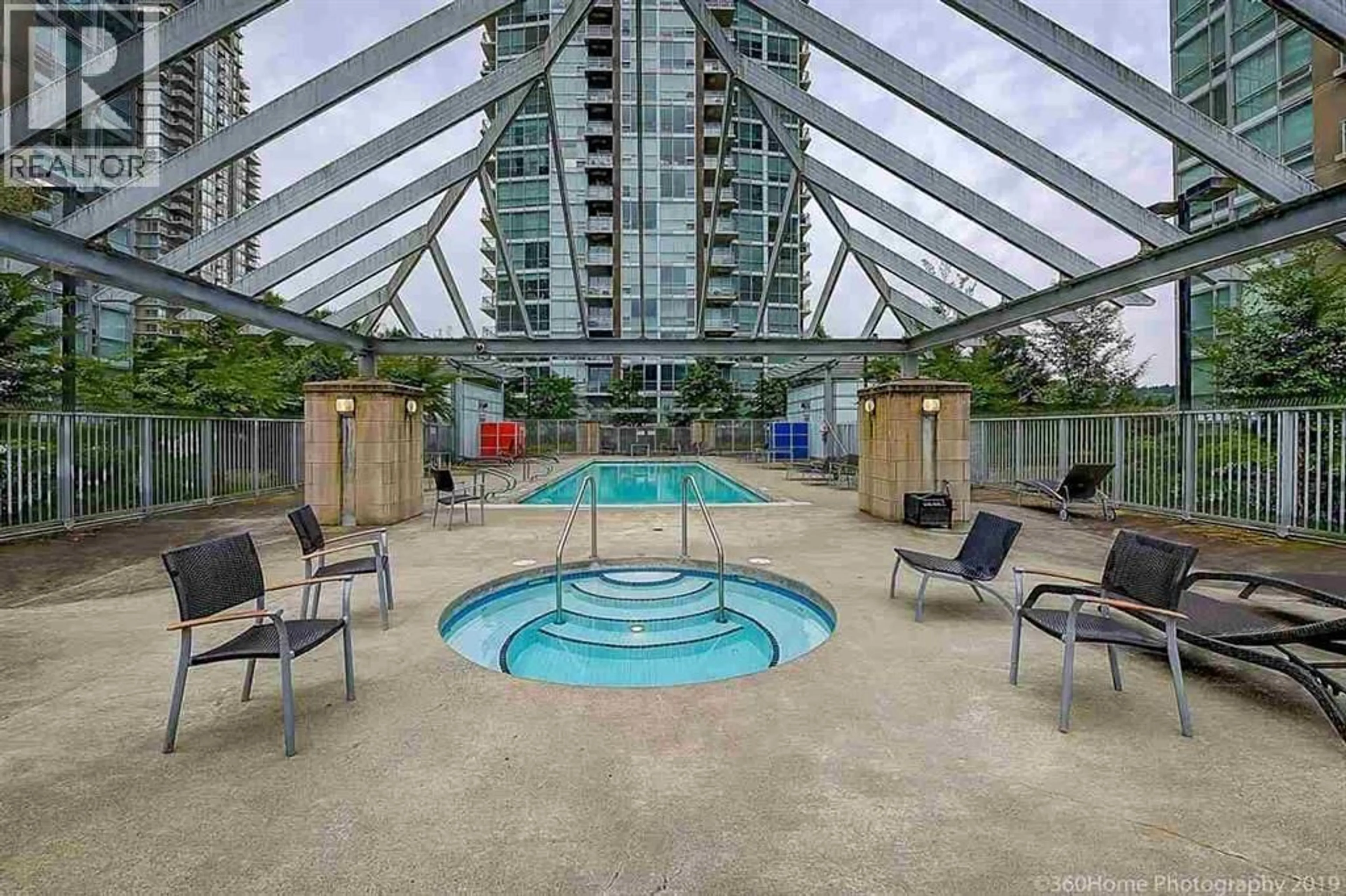 Pool for 805 - 2975 ATLANTIC AVENUE, Coquitlam British Columbia V3B0C5