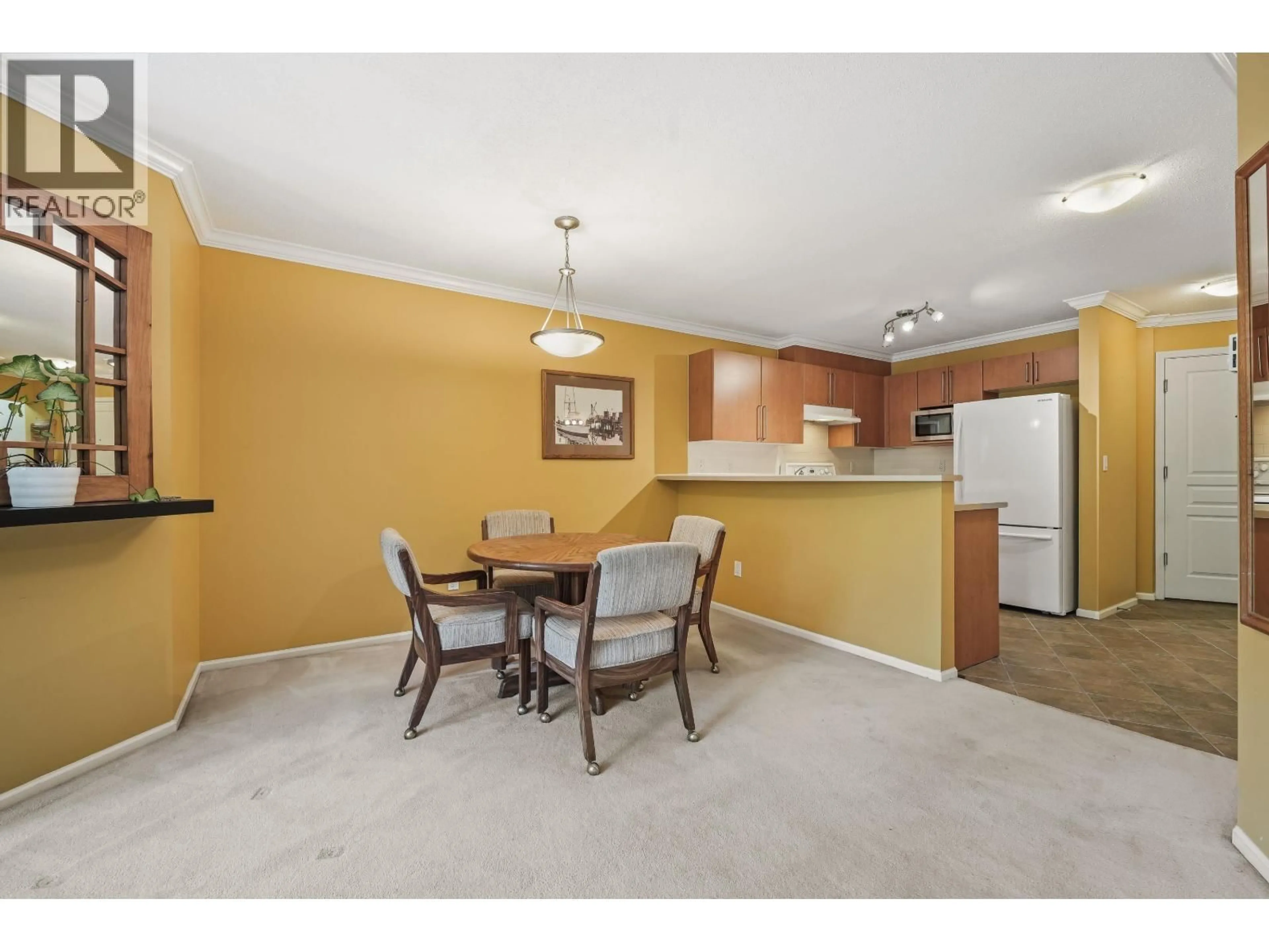 Unknown for 355 - 1100 29TH STREET, North Vancouver British Columbia V7K3E4