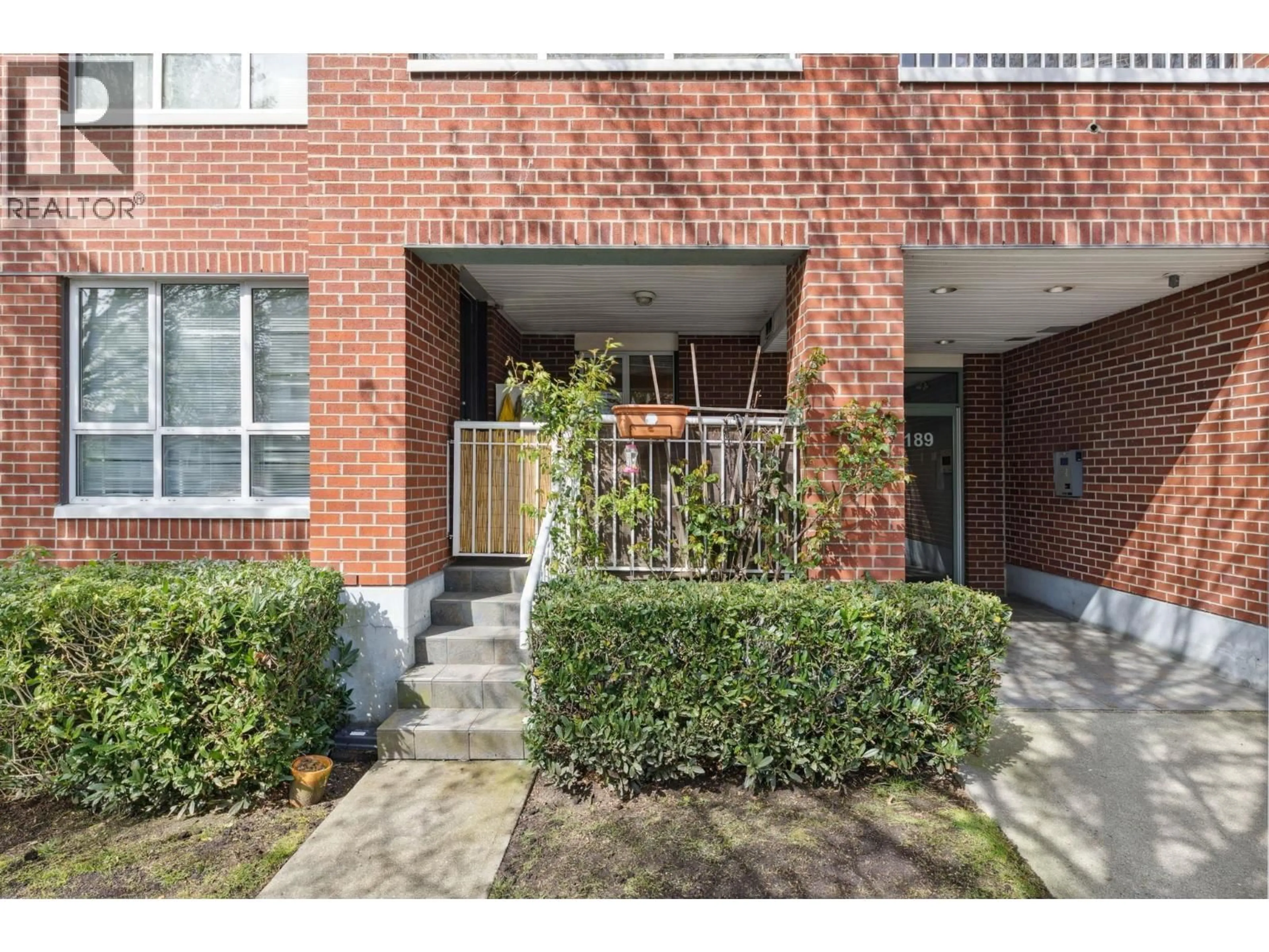 Unknown for 101 - 189 ONTARIO PLACE, Vancouver British Columbia V5W4C6