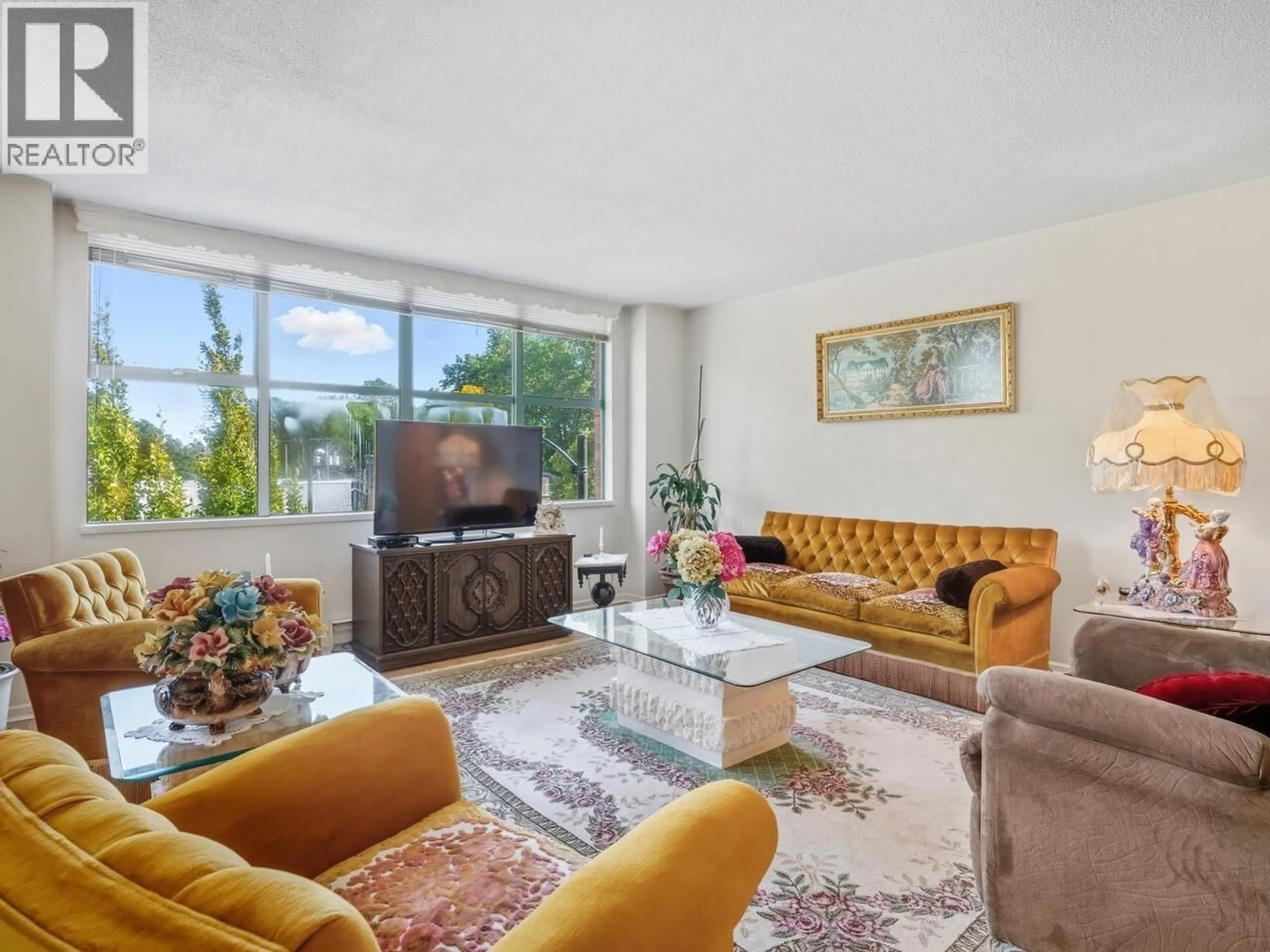 Living room with furniture, unknown for 412 - 518 14TH AVENUE, Vancouver British Columbia V5Z4N5
