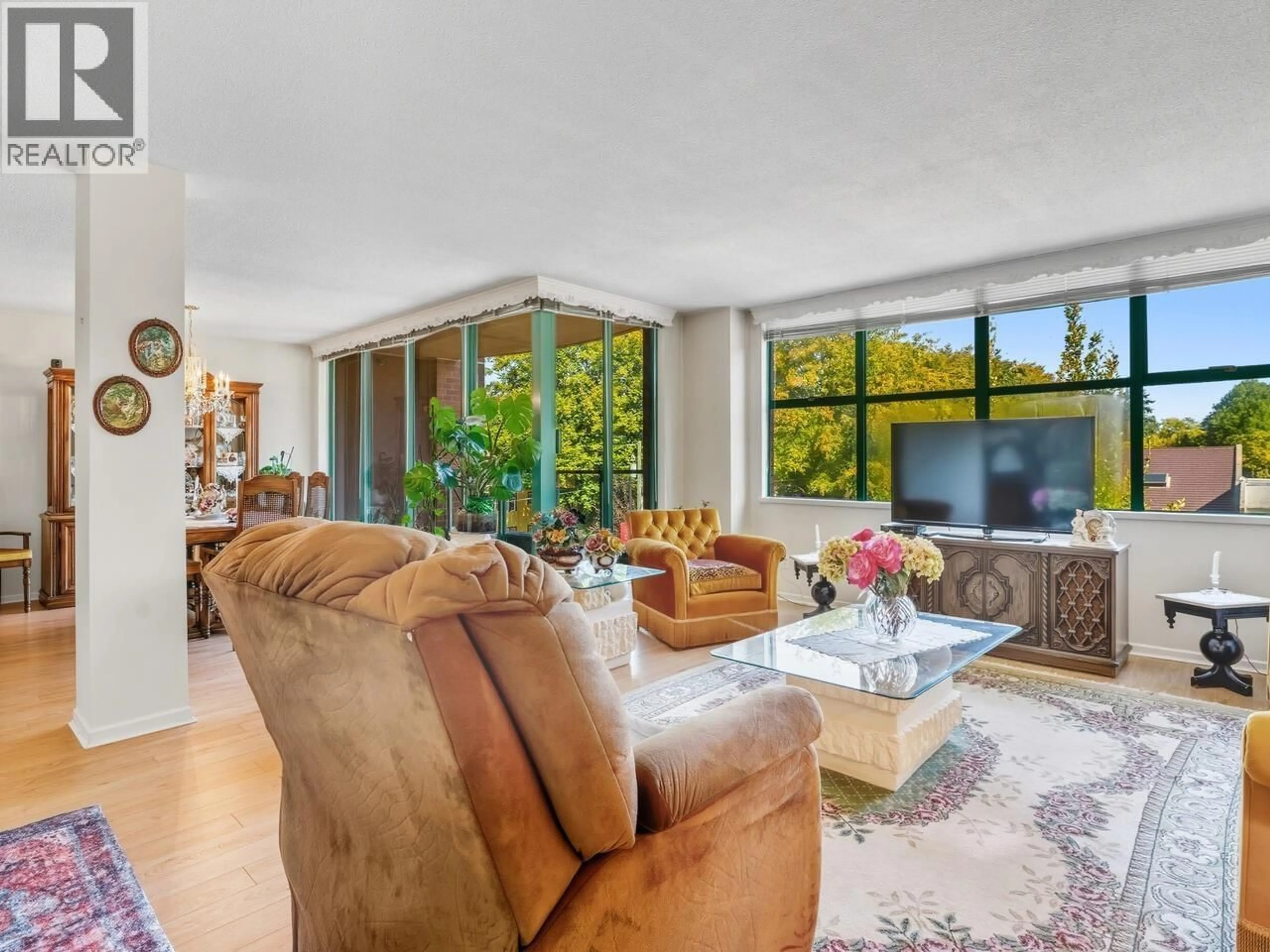 Living room with furniture, unknown for 412 - 518 14TH AVENUE, Vancouver British Columbia V5Z4N5