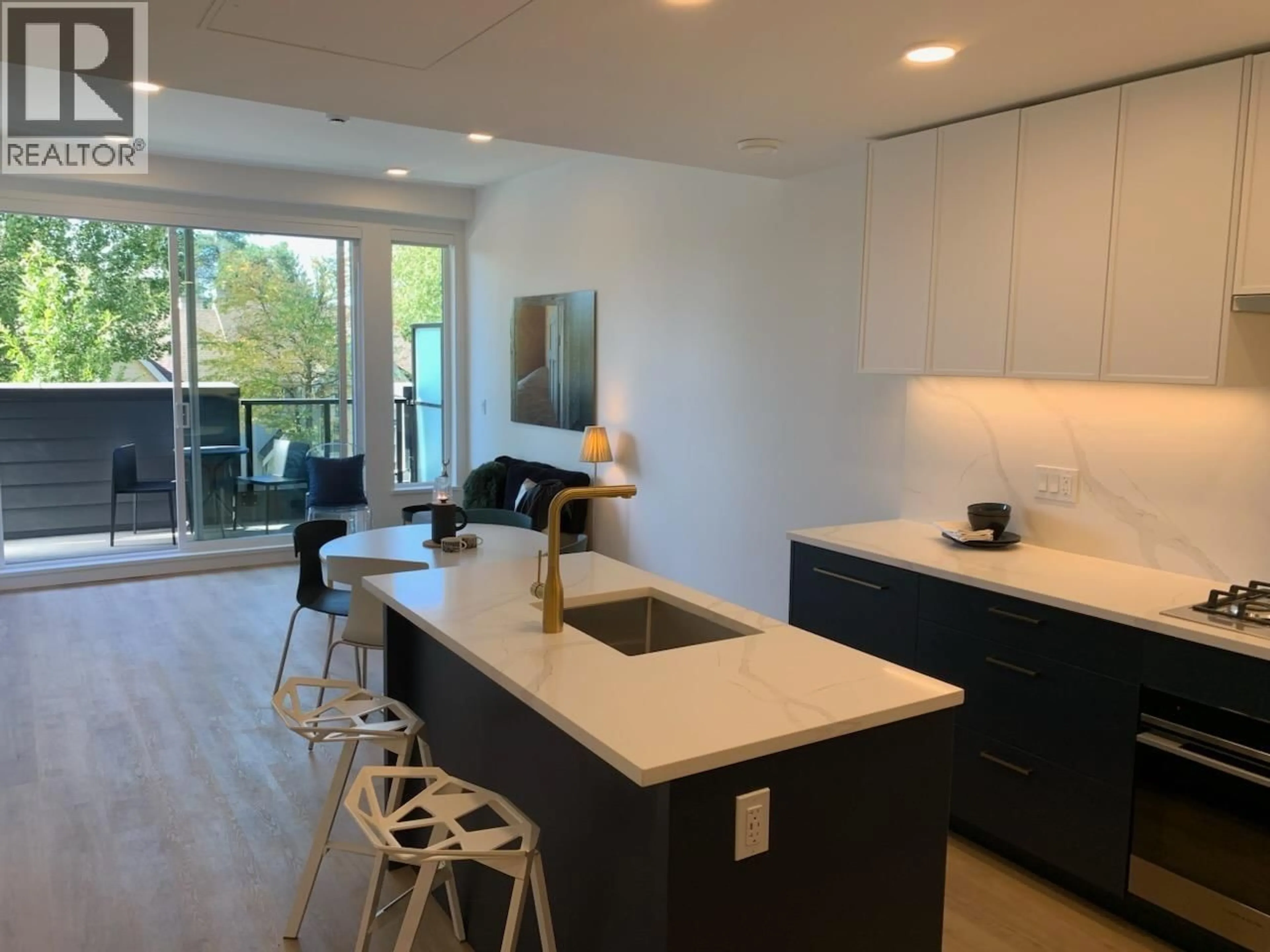 Open concept kitchen, unknown for 203 - 375 CLAYTON STREET, Coquitlam British Columbia V3K0J9