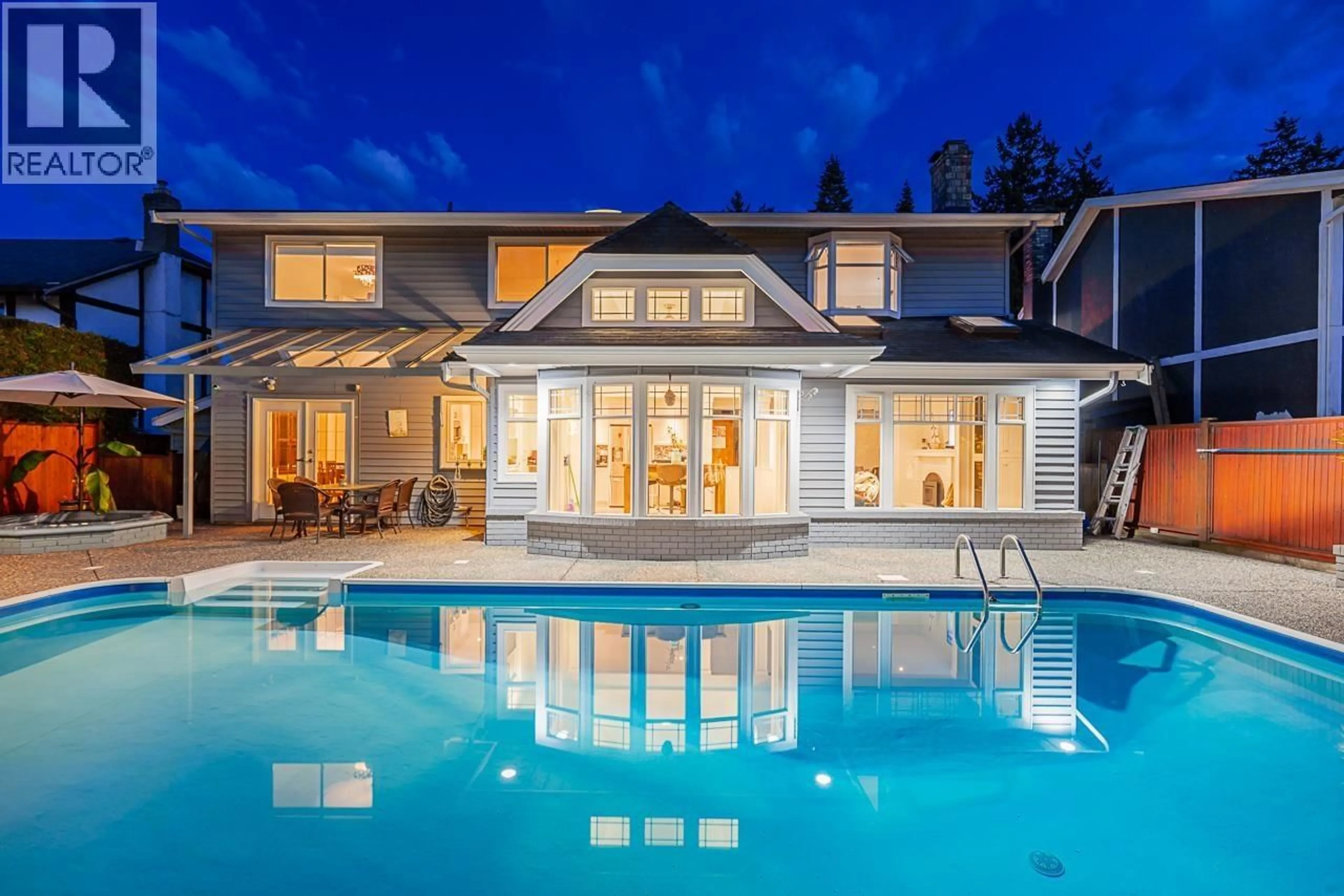 Pool for 5271 CAMBRIDGE COURT, Delta British Columbia V4M3Z1