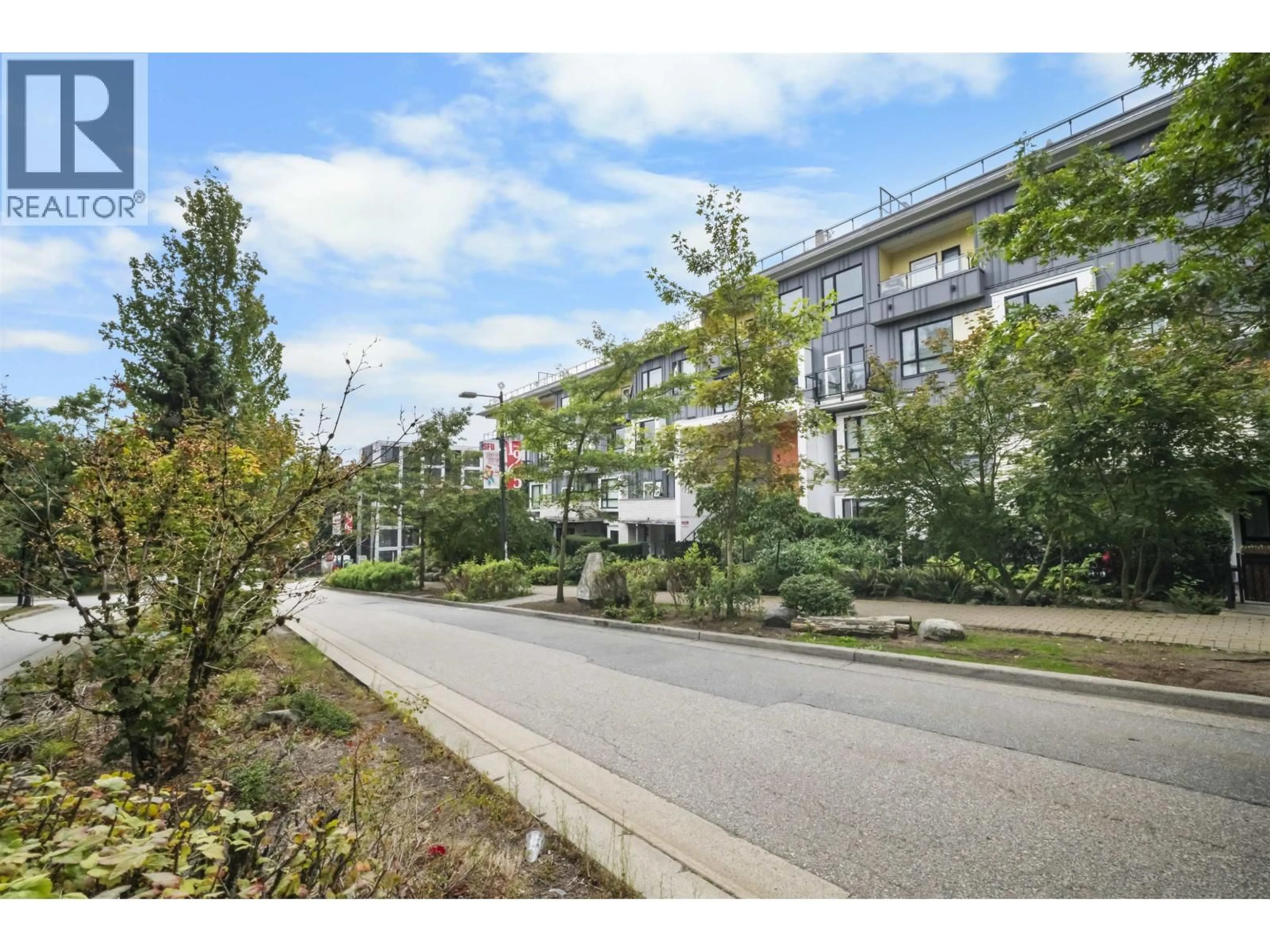 Patio, street for 207 - 9350 UNIVERSITY HIGH STREET, Burnaby British Columbia V5A0B6