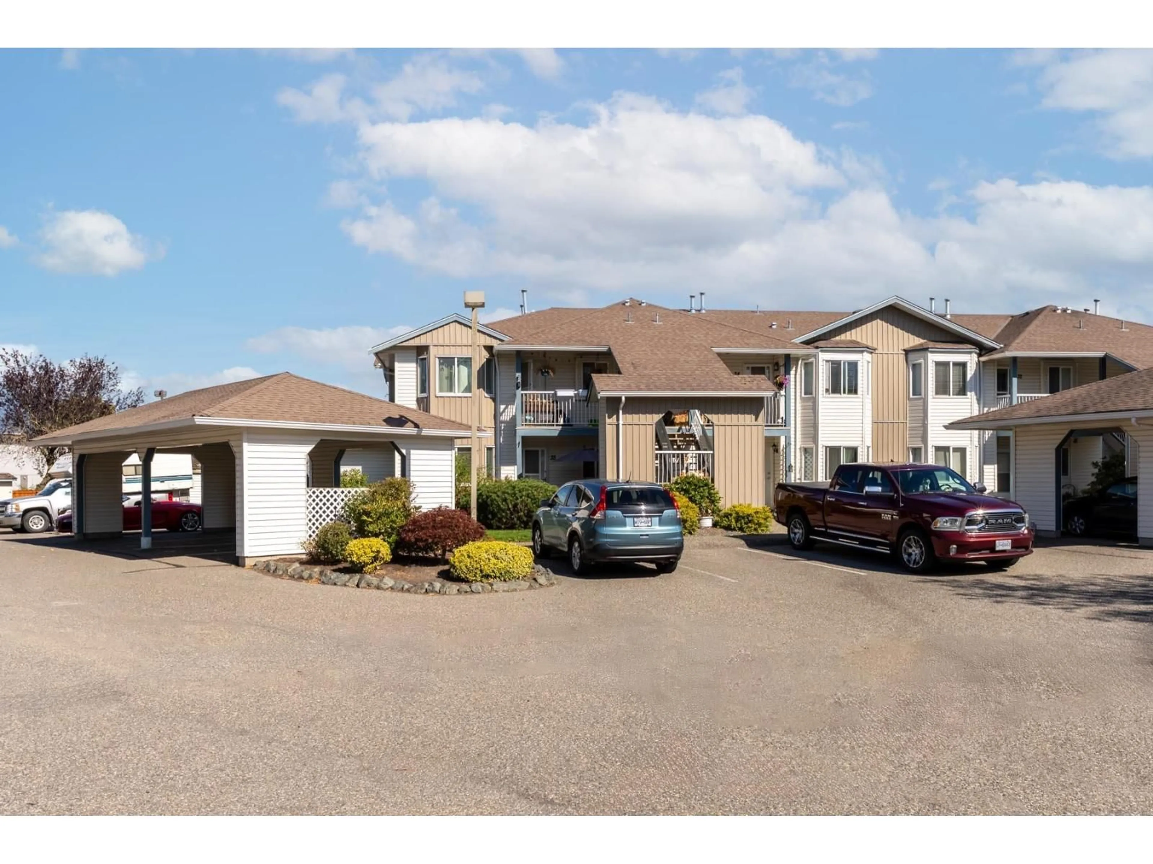 Unknown for 35 - 45435 KNIGHT ROAD, Chilliwack British Columbia V2R3E8