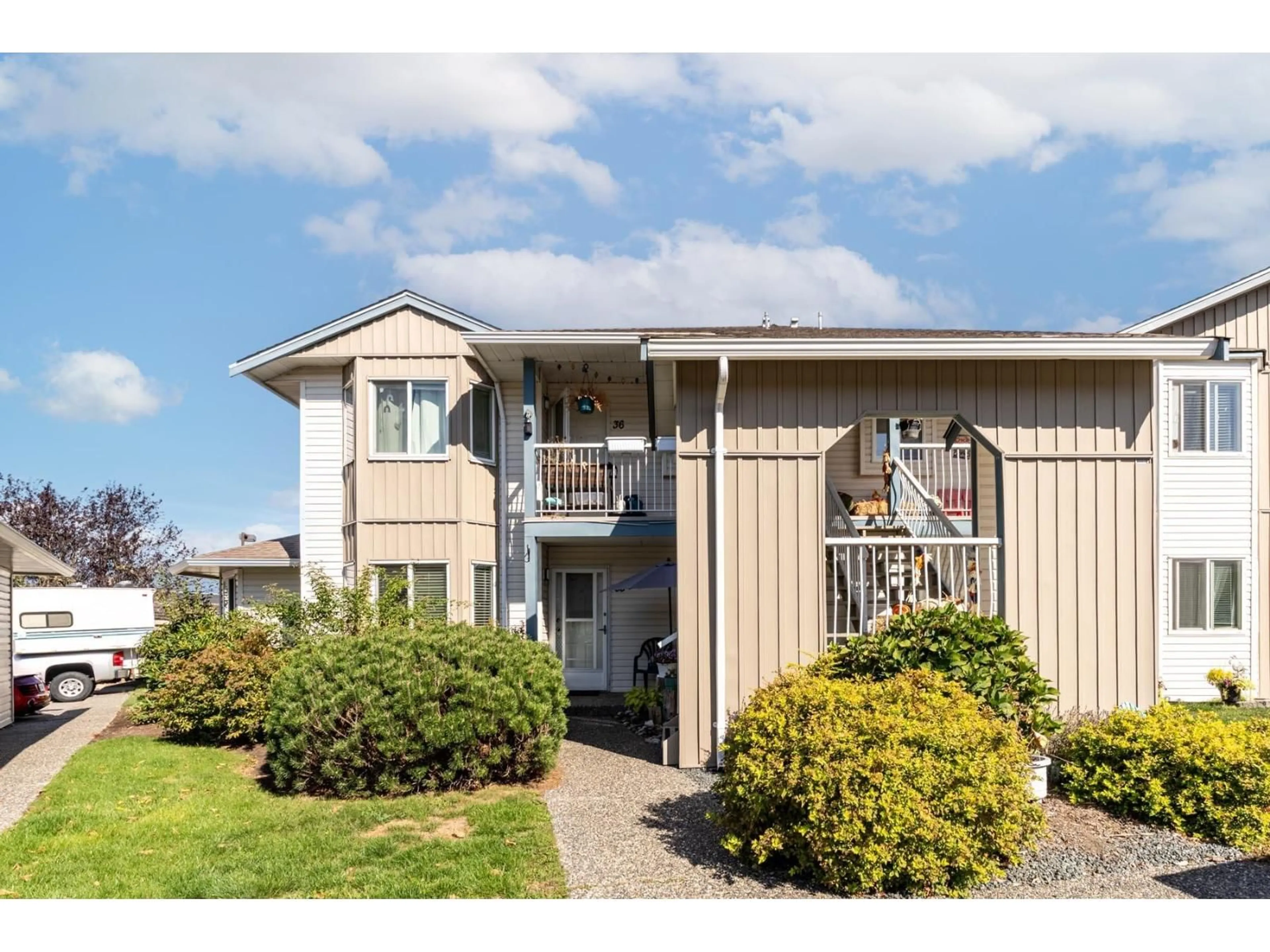 Unknown for 35 - 45435 KNIGHT ROAD, Chilliwack British Columbia V2R3E8