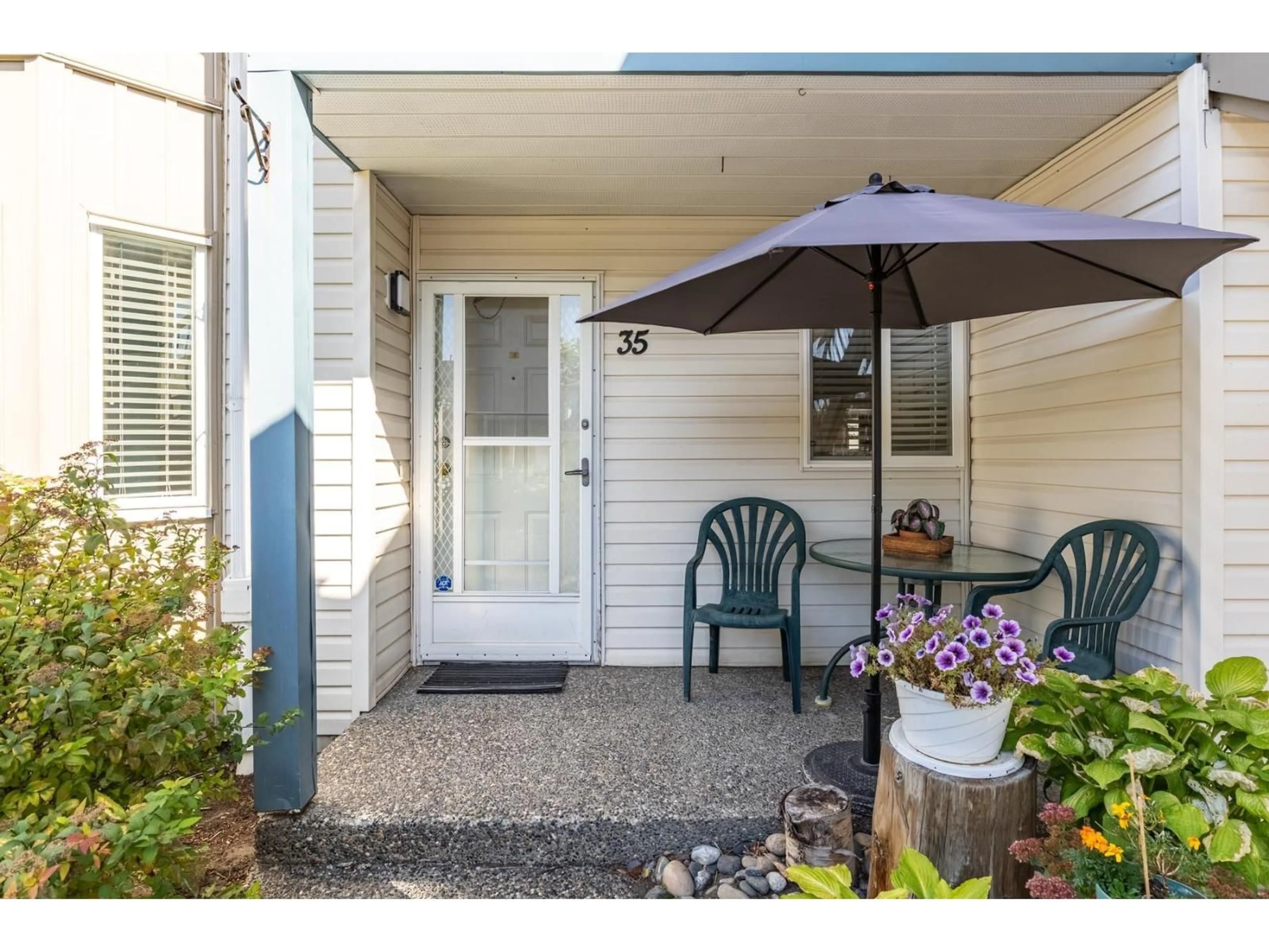 Unknown for 35 - 45435 KNIGHT ROAD, Chilliwack British Columbia V2R3E8