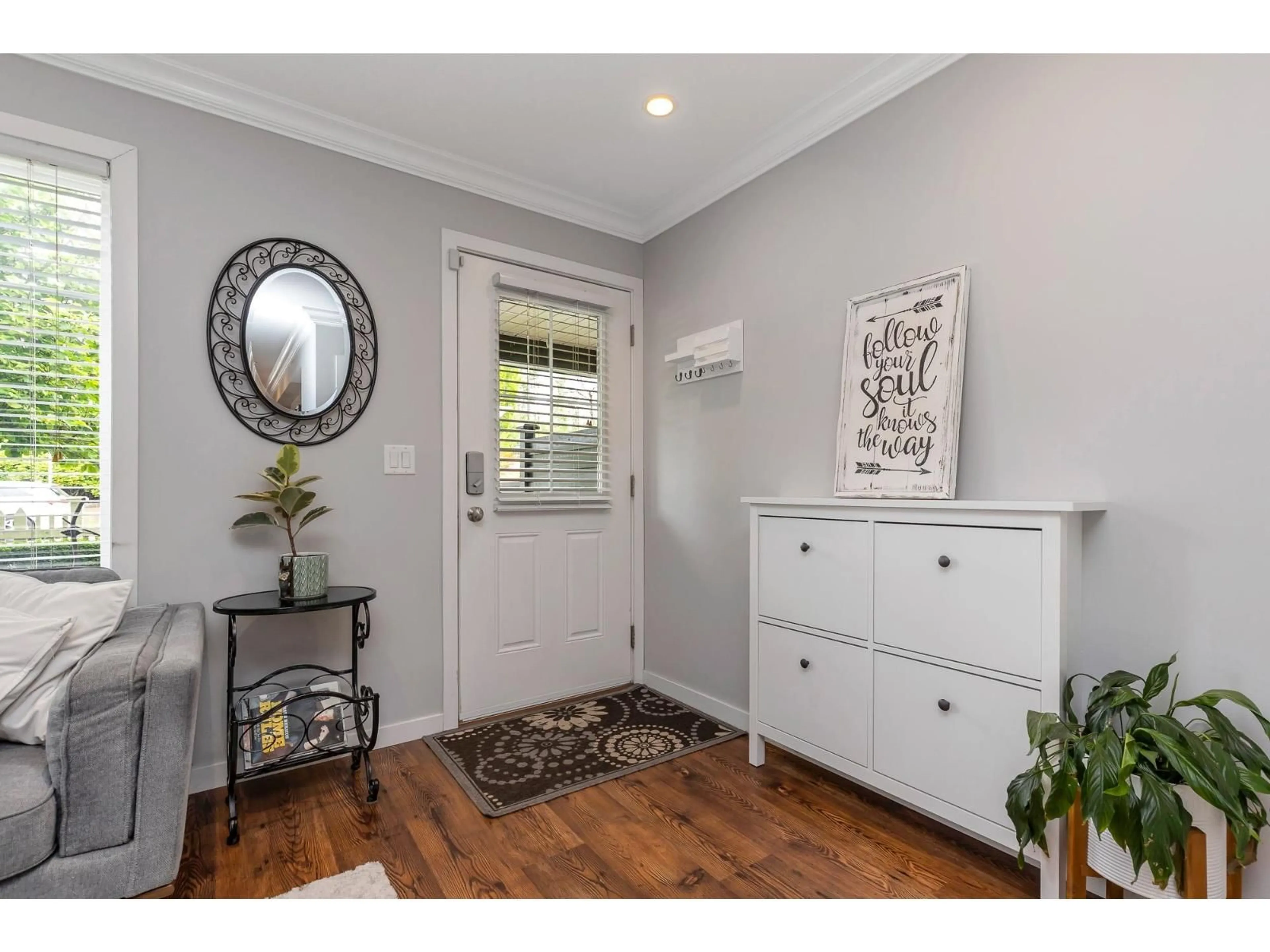 Indoor entryway for 60 - 4401 BLAUSON, Abbotsford British Columbia V3G0A4