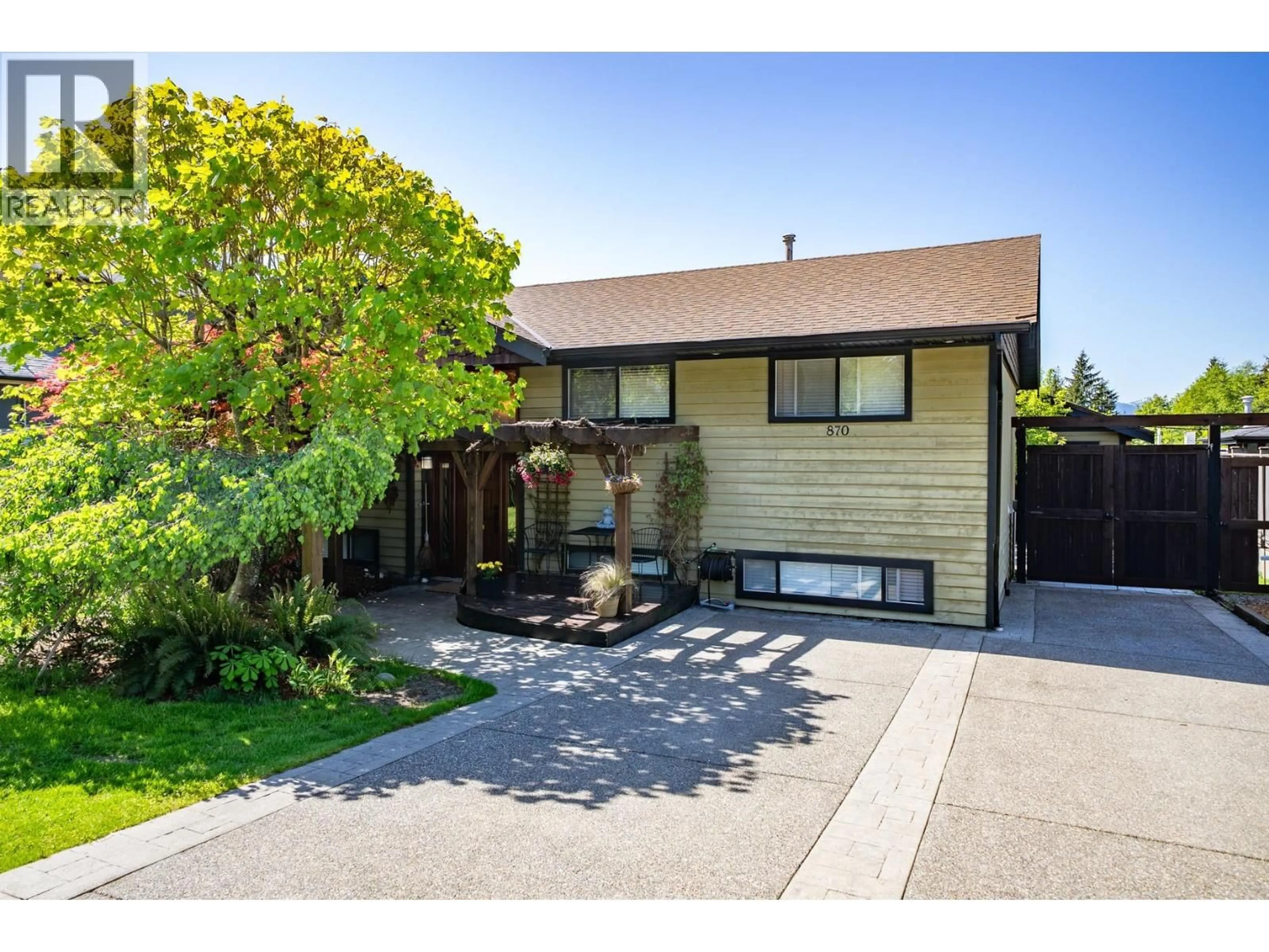Unknown for 870 SEYMOUR DRIVE, Coquitlam British Columbia V3J6V7