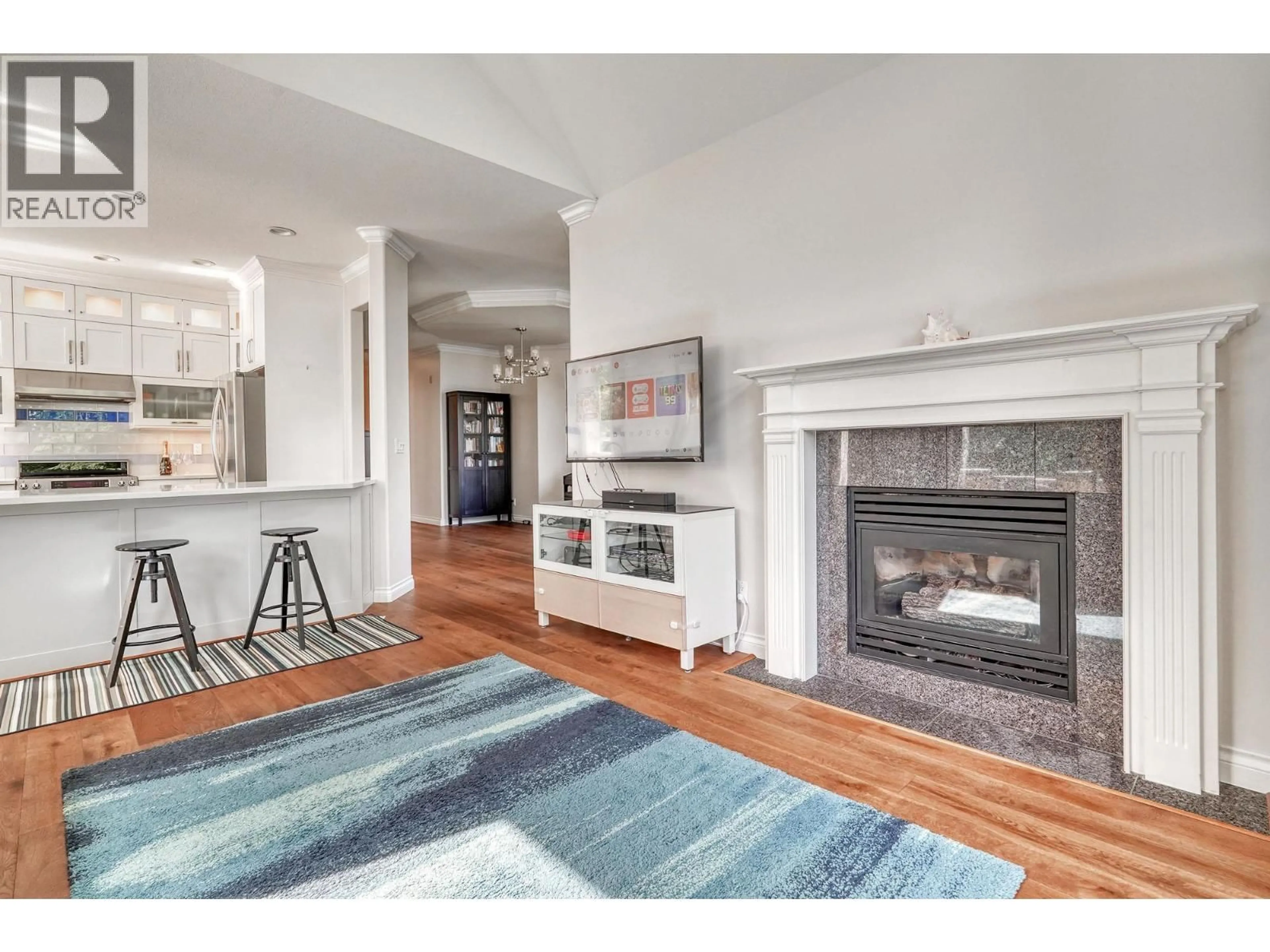 Open concept kitchen, unknown for 206 - 3280 PLATEAU BOULEVARD, Coquitlam British Columbia V3E3J5