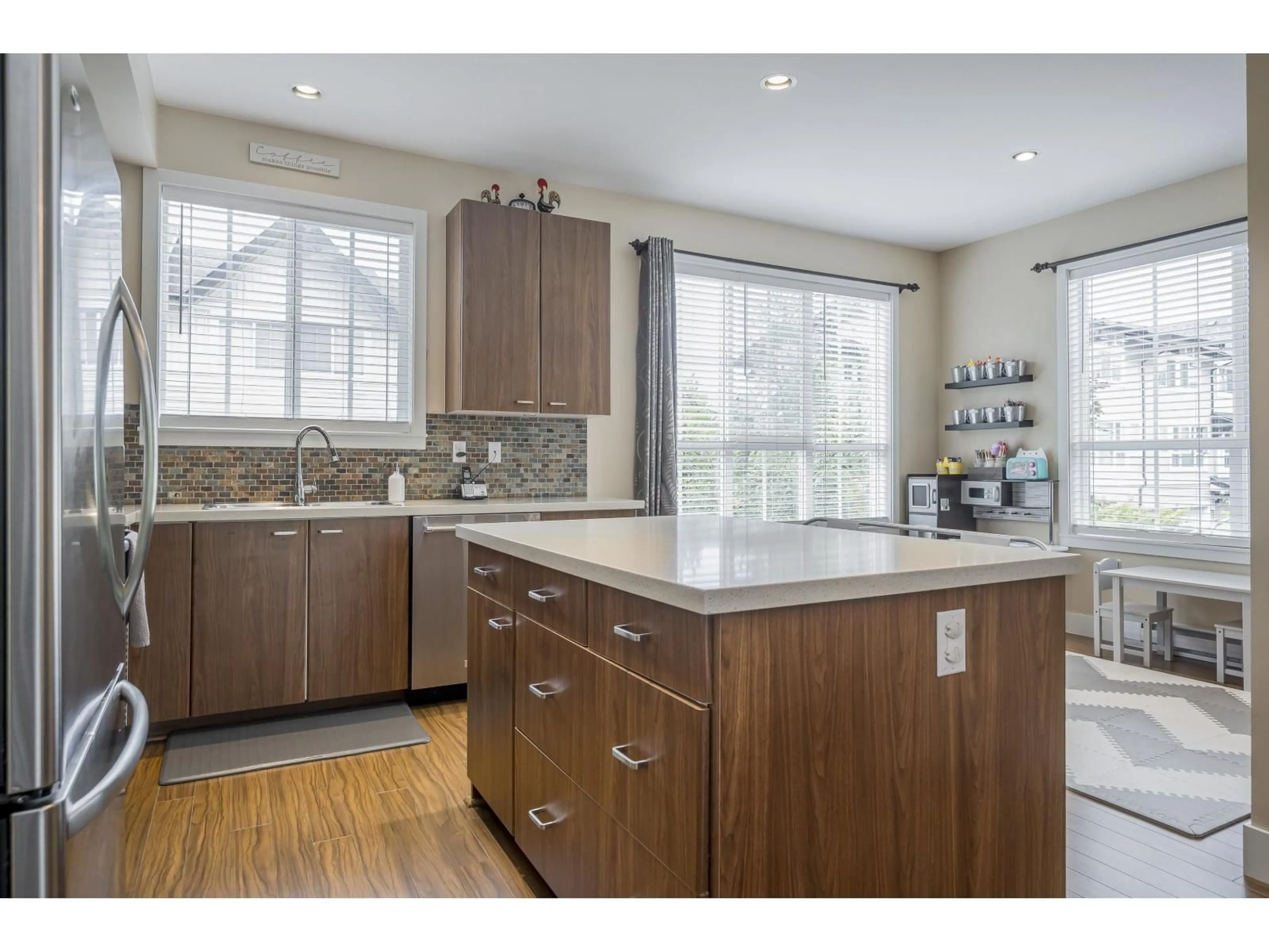 Open concept kitchen, unknown for 39 - 2450 161A, Surrey British Columbia V3Z8K4