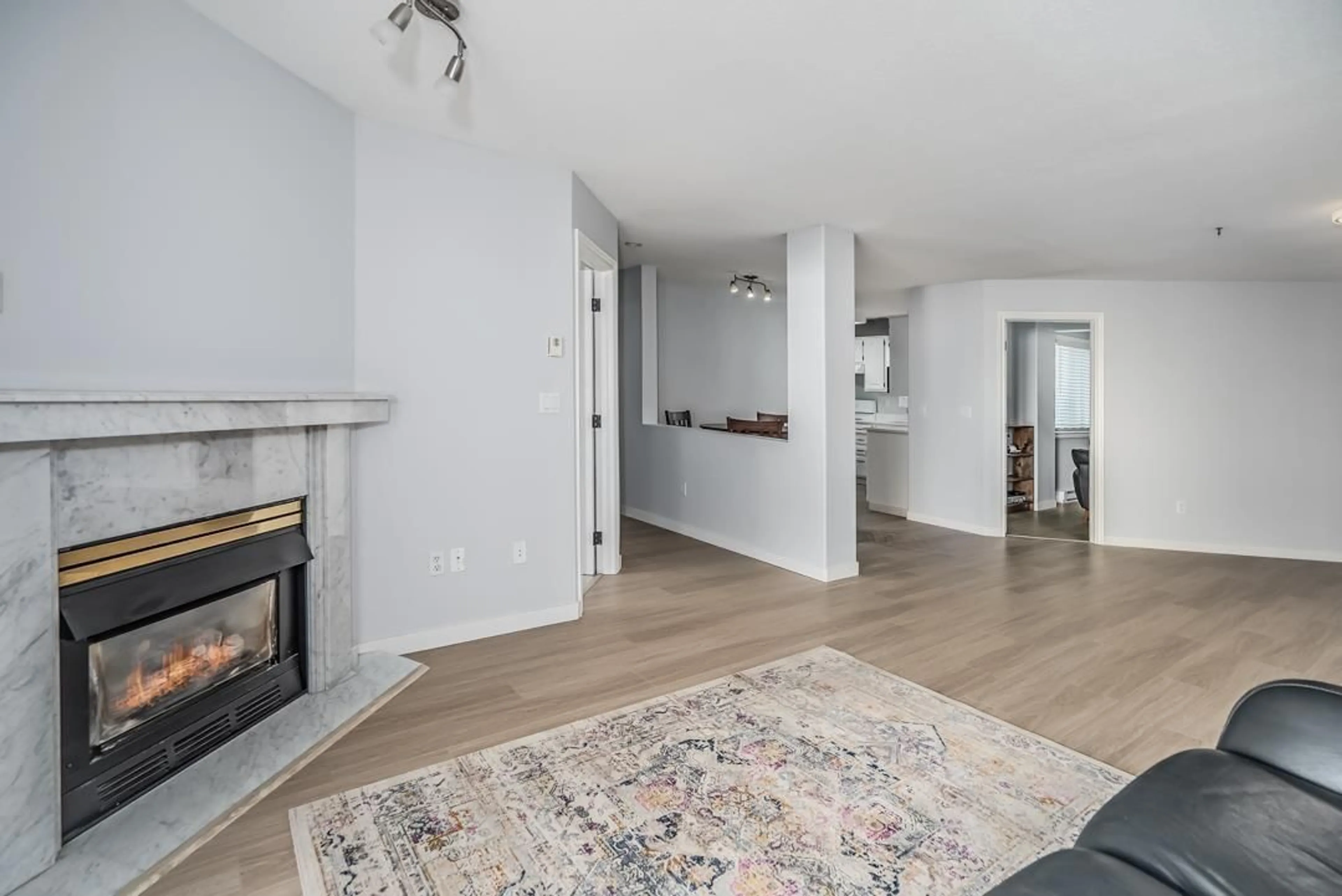 Living room with furniture, unknown for 111 - 8985 MARY STREET, Chilliwack British Columbia V2P4J4