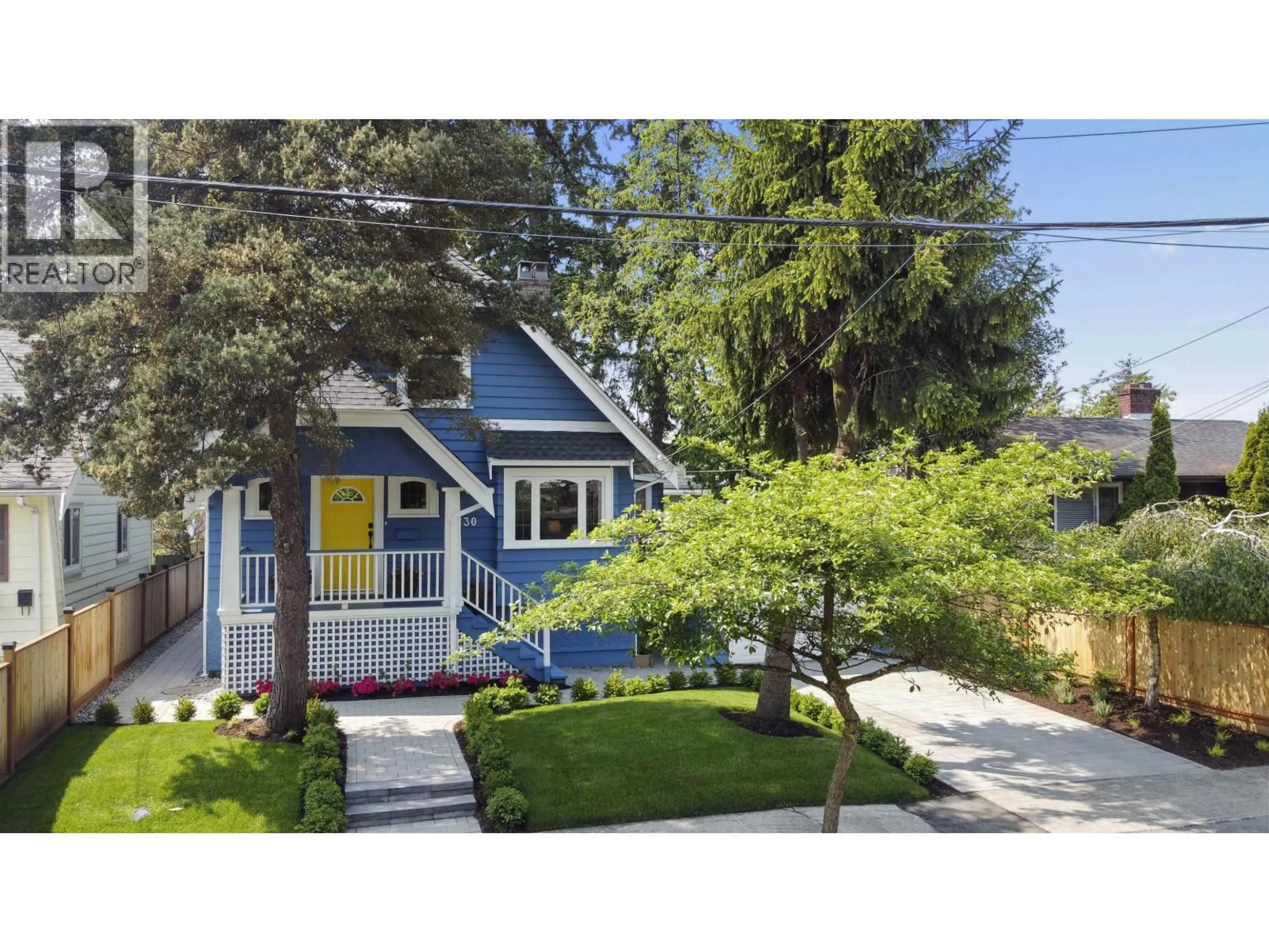Home with vinyl exterior material, street for 3130 IVANHOE STREET, Vancouver British Columbia V5R4W1