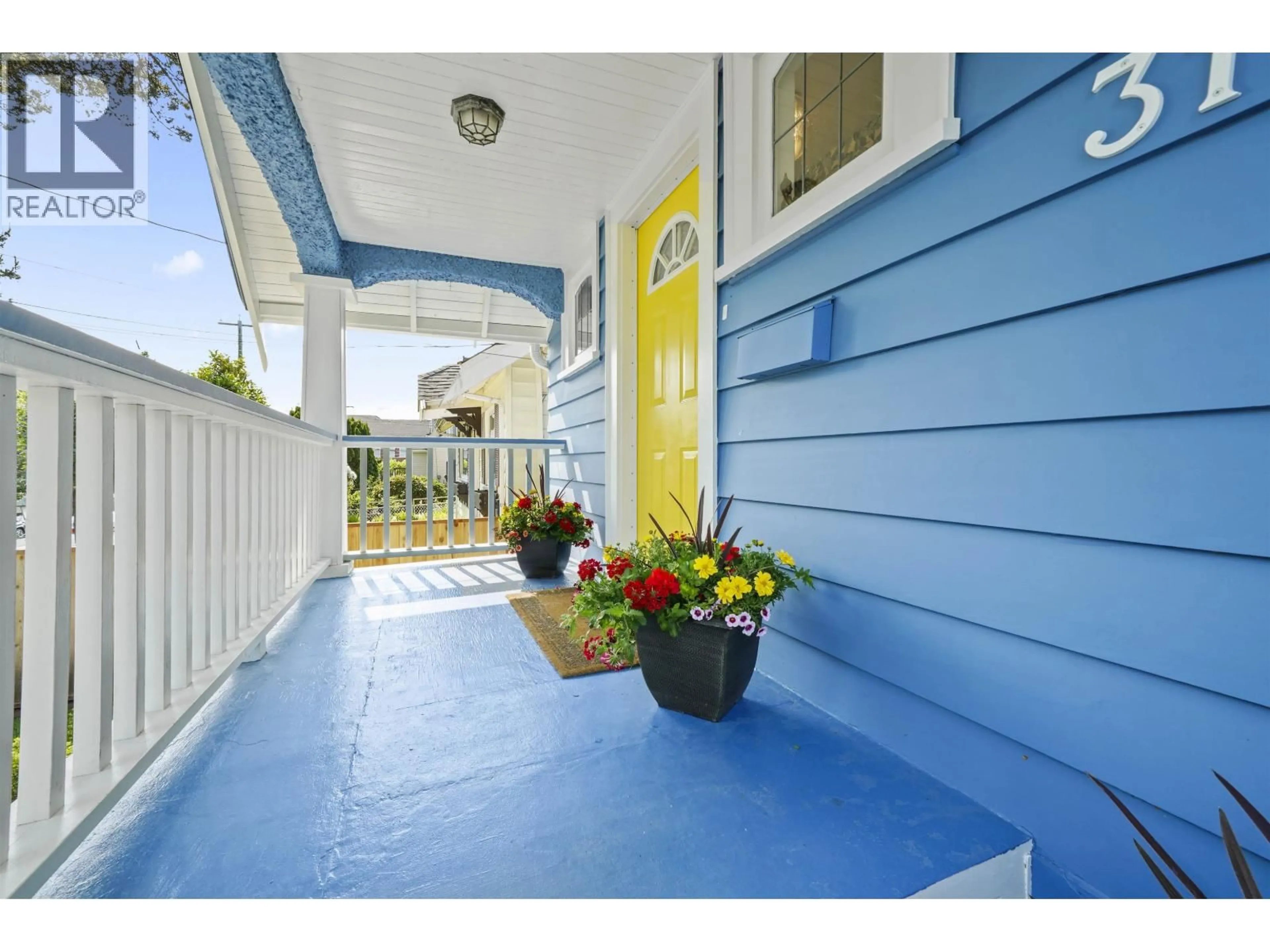 Patio, street for 3130 IVANHOE STREET, Vancouver British Columbia V5R4W1