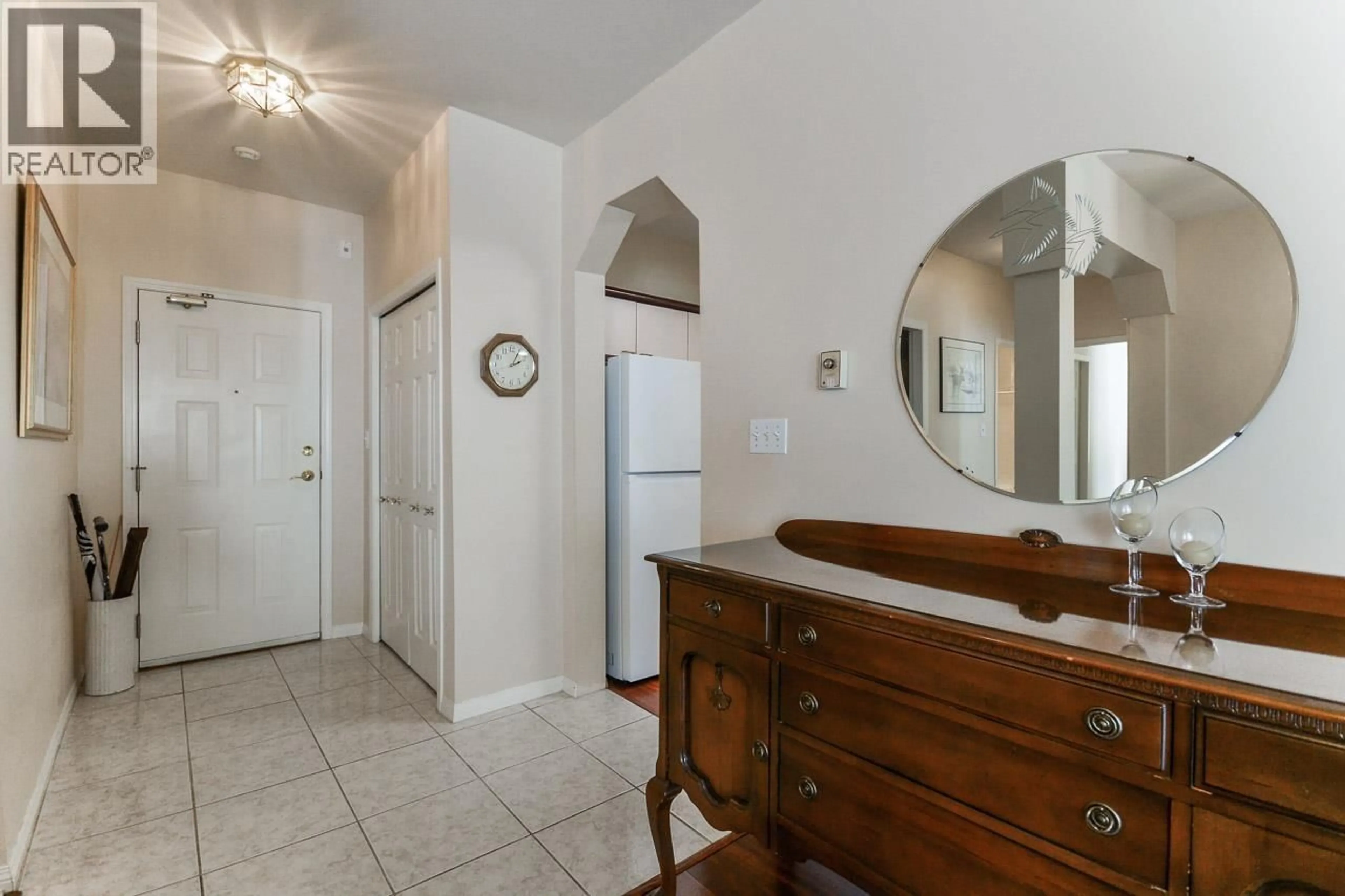 Indoor entryway for 117 - 8700 JONES ROAD, Richmond British Columbia V6Y3X7