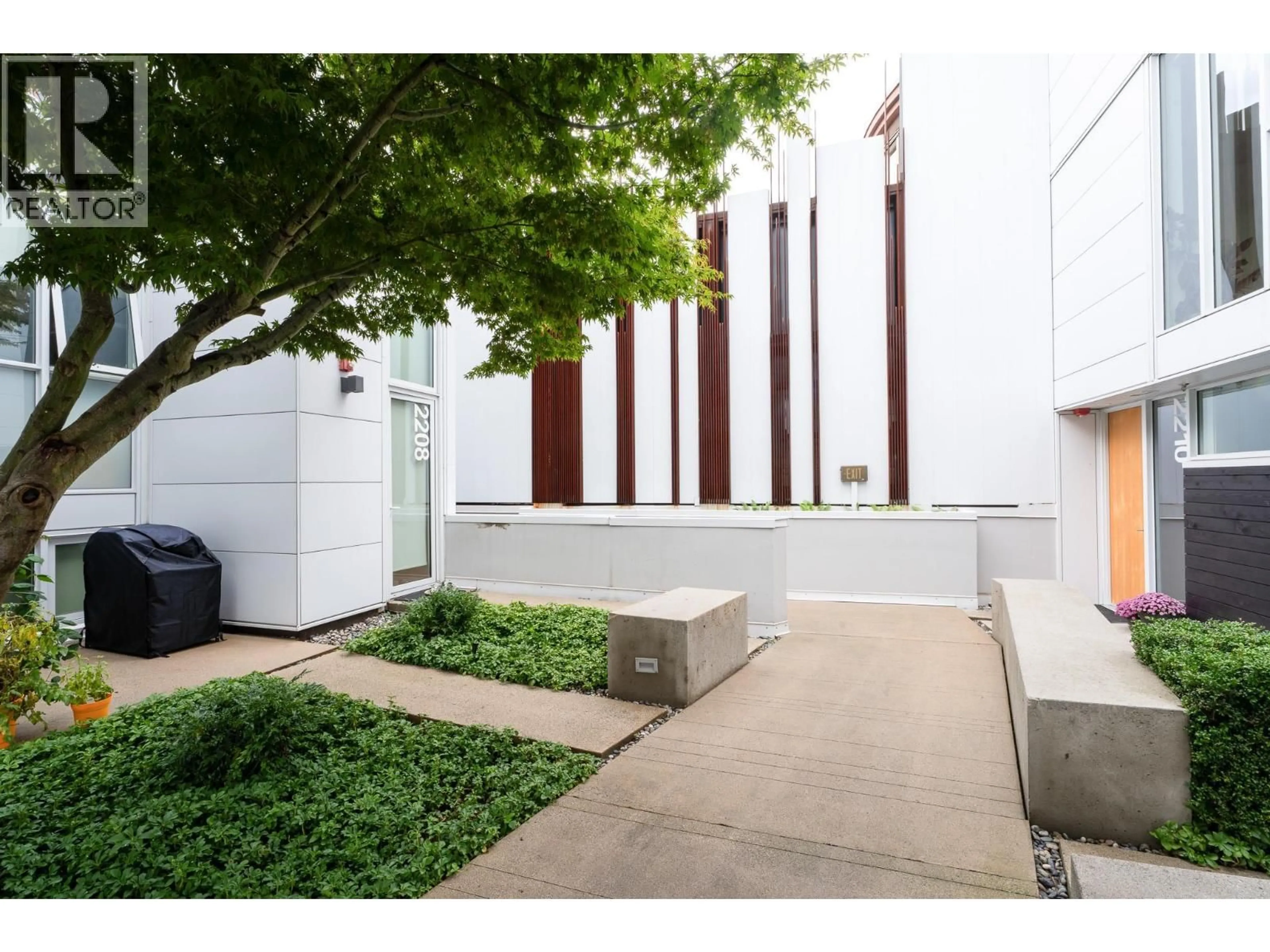 Unknown for 2208 WILLOW STREET, Vancouver British Columbia V5Z0C8
