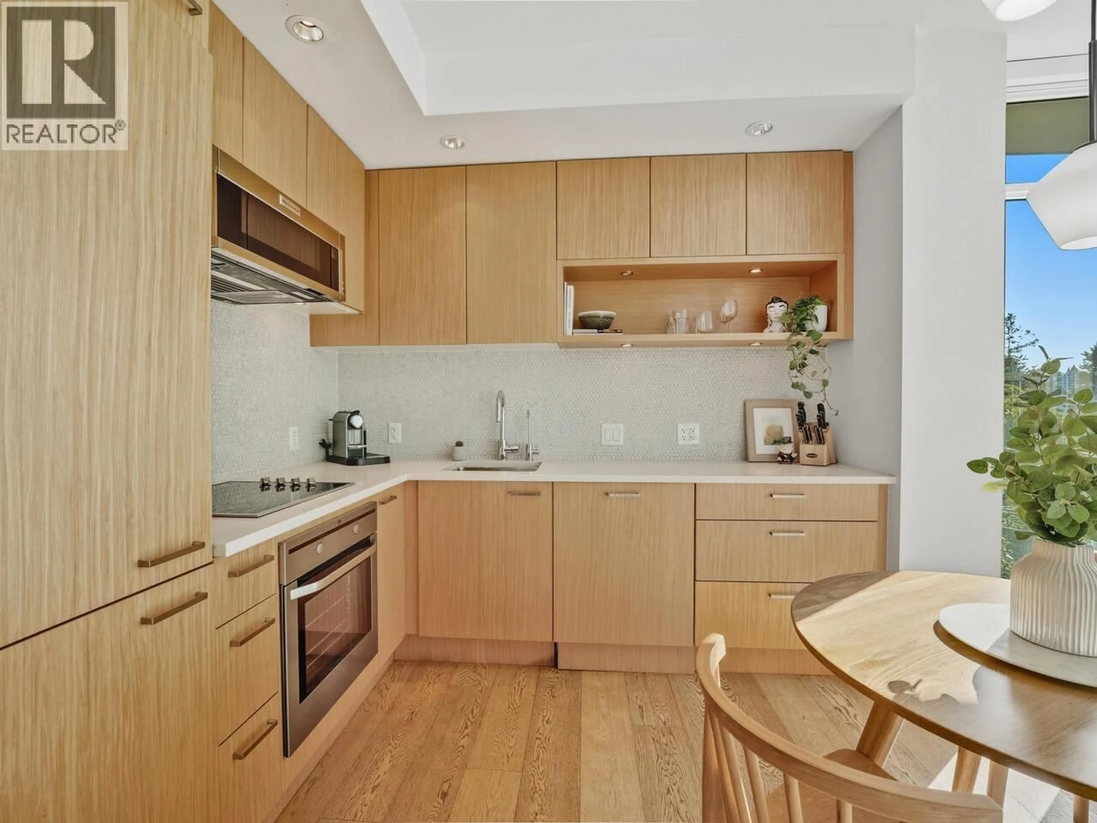 Standard kitchen, wood/laminate floor for 502 - 2550 SPRUCE STREET, Vancouver British Columbia V6H0A8