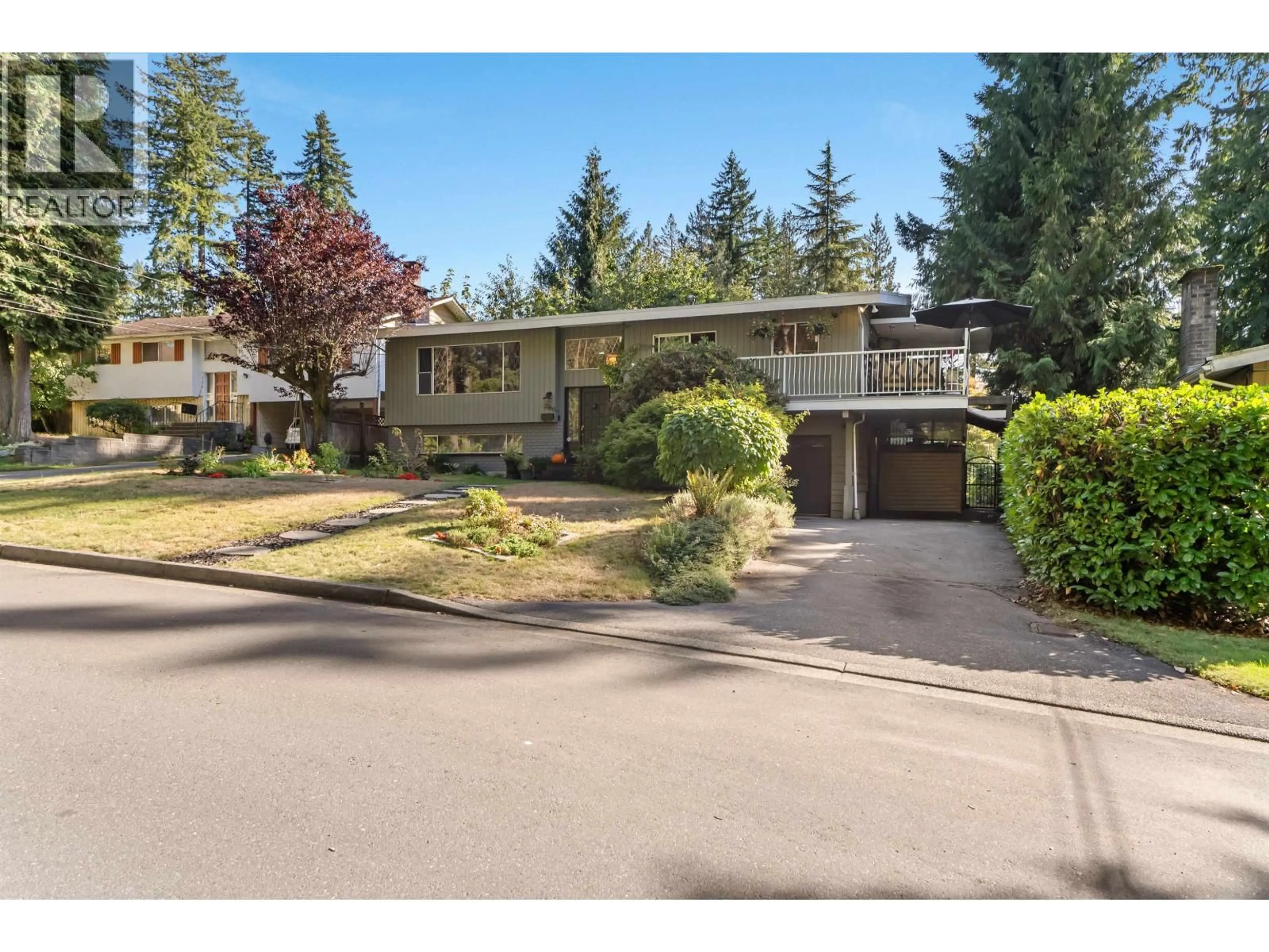 Home with vinyl exterior material, street for 2560 HAVERSLEY AVENUE, Coquitlam British Columbia V3J1W5