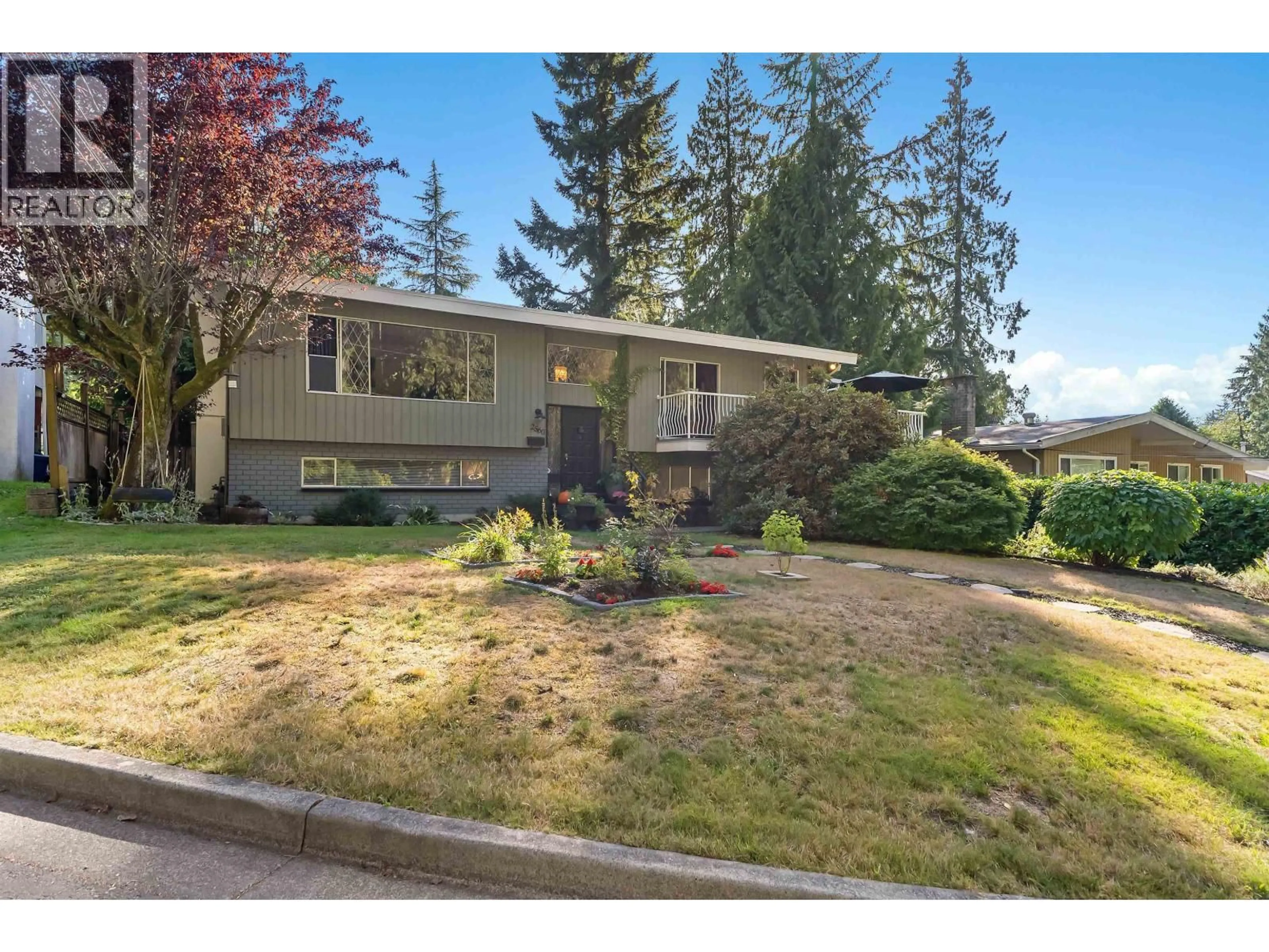 A pic from outside/outdoor area/front of a property/back of a property/a pic from drone, street for 2560 HAVERSLEY AVENUE, Coquitlam British Columbia V3J1W5