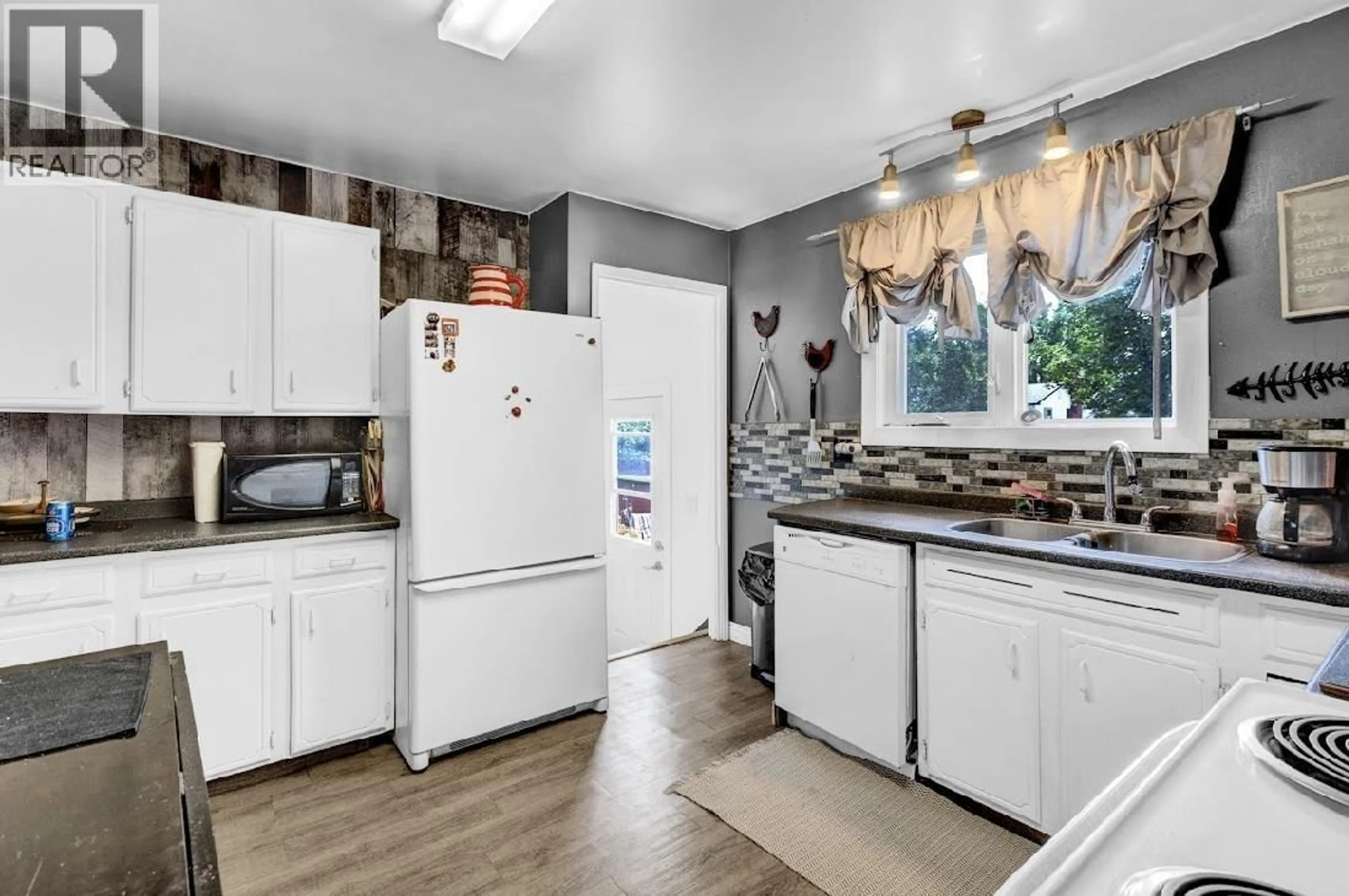 Unknown for 169 AITKEN CRESCENT, Prince George British Columbia V2L4N2