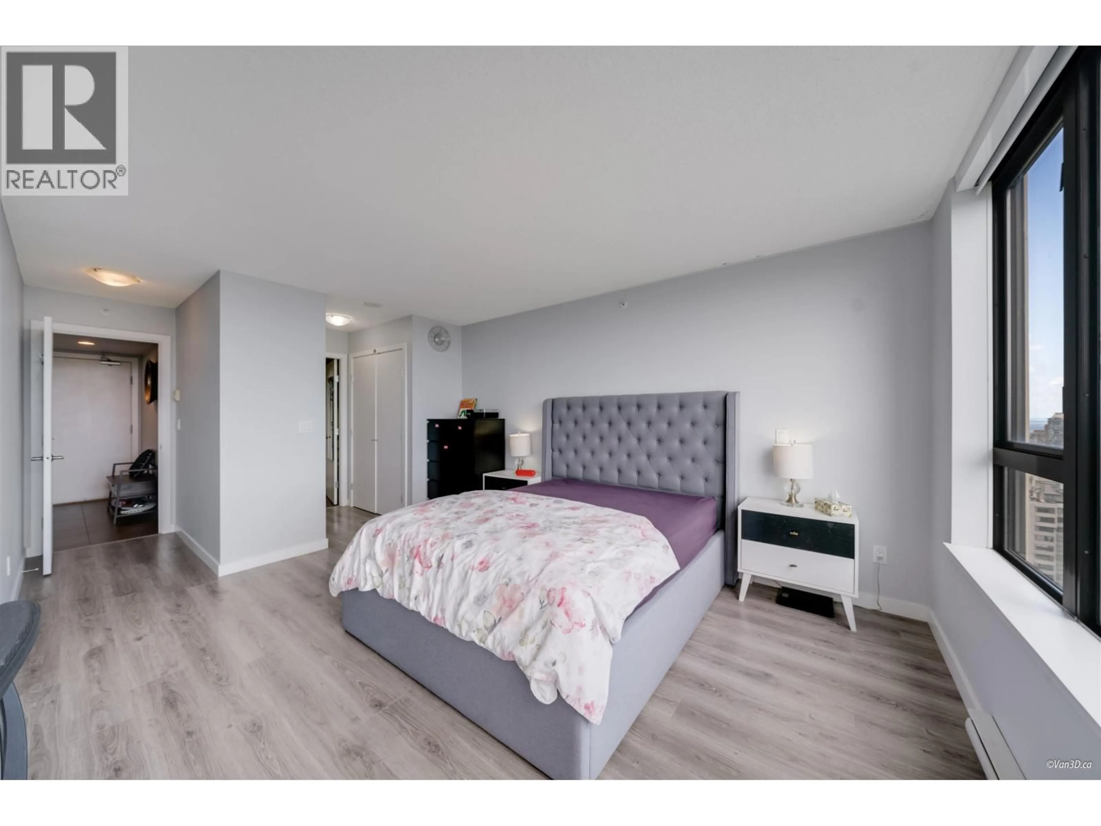 Bedroom with bed, wood/laminate floor for 2303 - 7088 SALISBURY AVENUE, Burnaby British Columbia V5E0A4