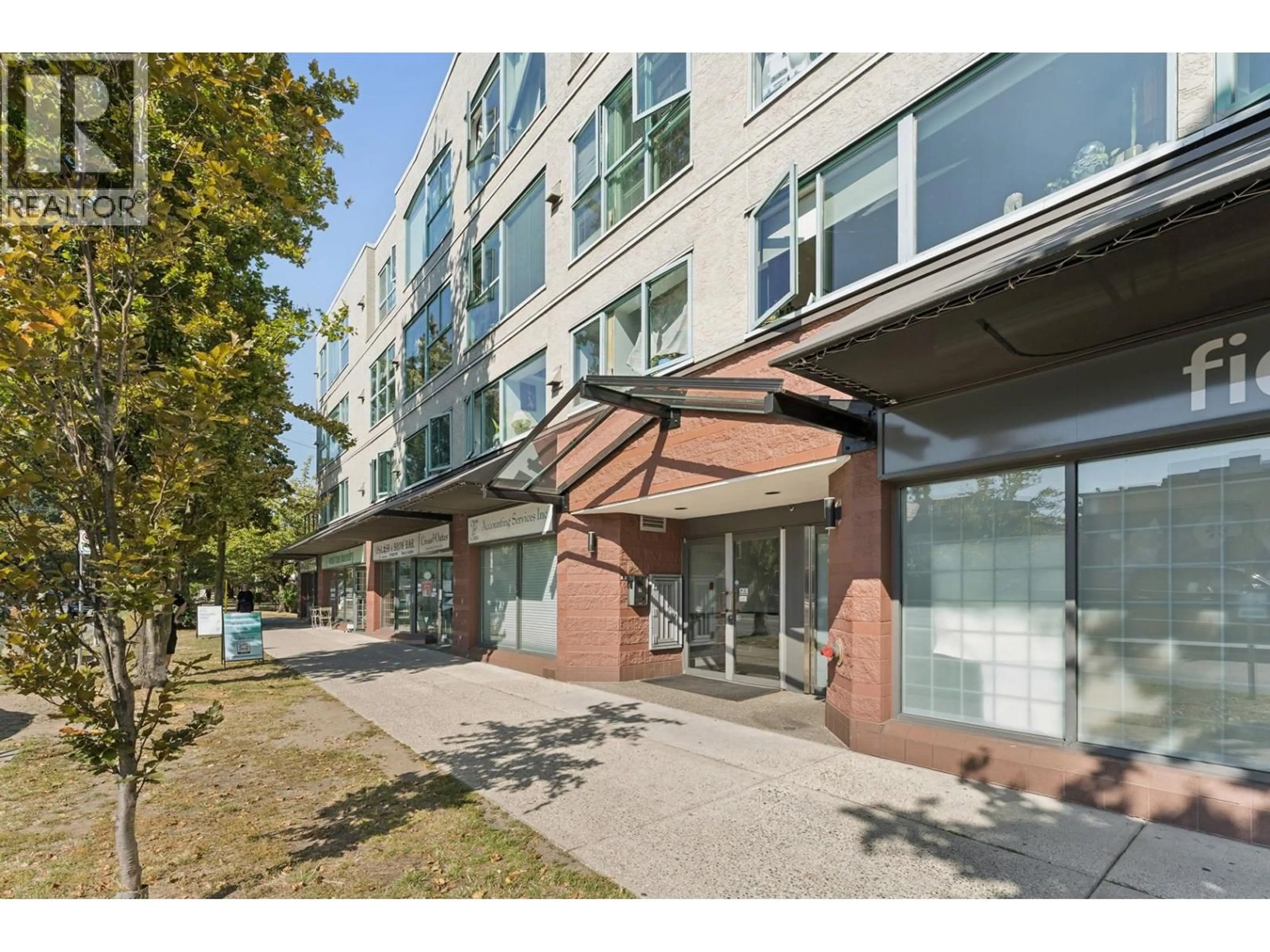 Unknown for 303 - 189 16TH AVENUE, Vancouver British Columbia V5T4R2