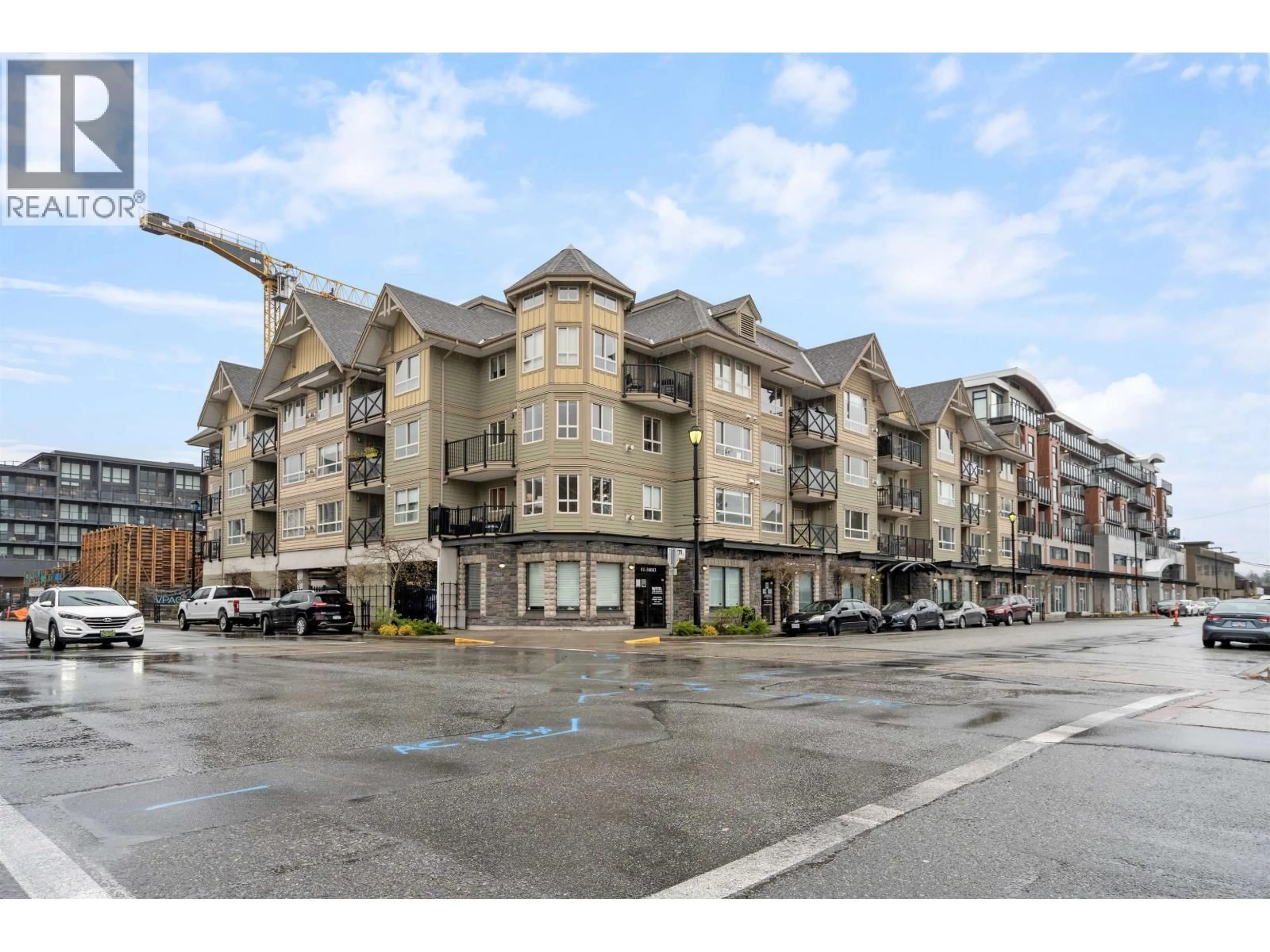 Unknown for 202 - 38003 SECOND AVENUE, Squamish British Columbia V8B0C4