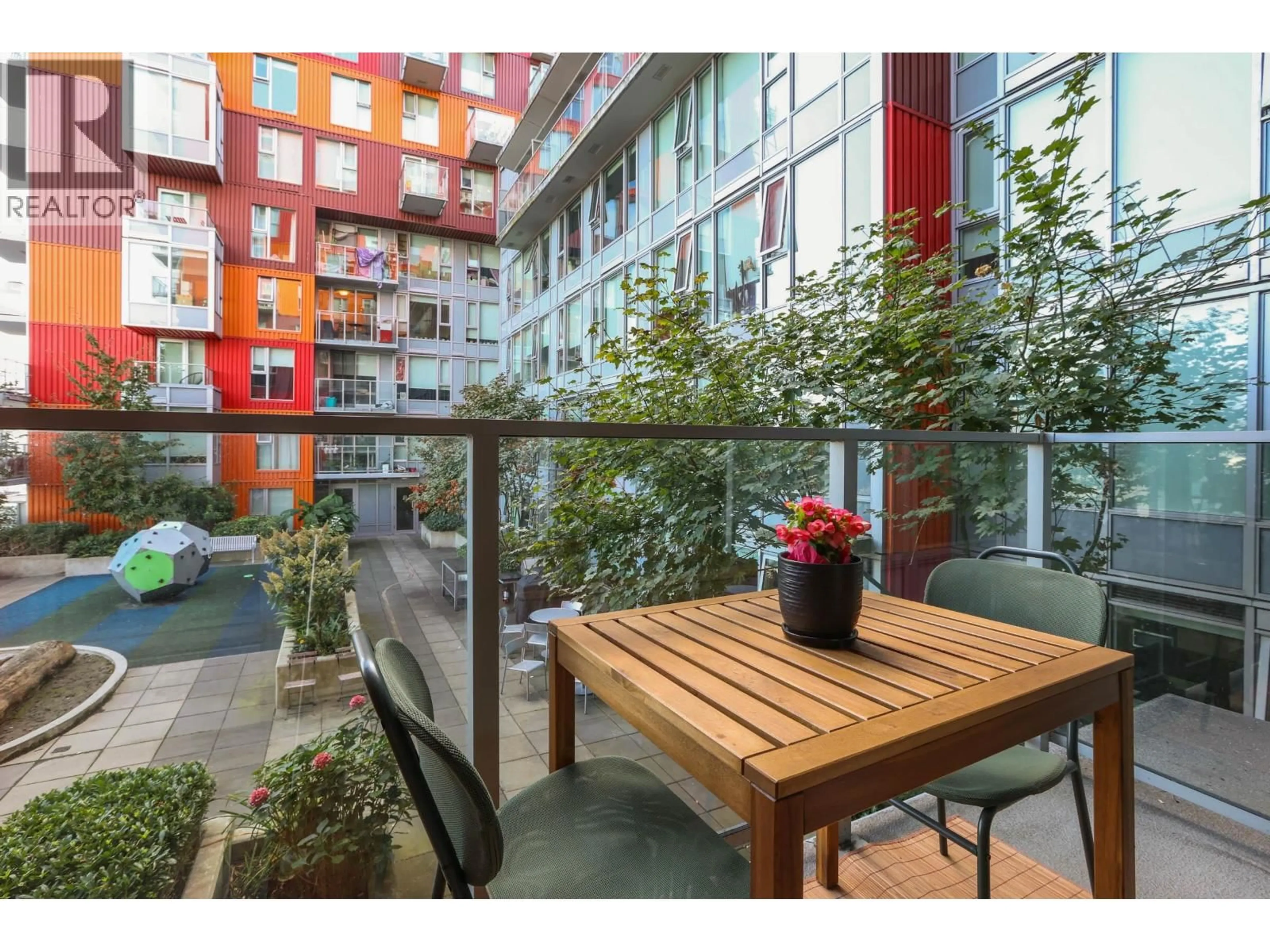Patio, city buildings view from balcony for 305 - 933 HASTINGS STREET, Vancouver British Columbia V6A0G6