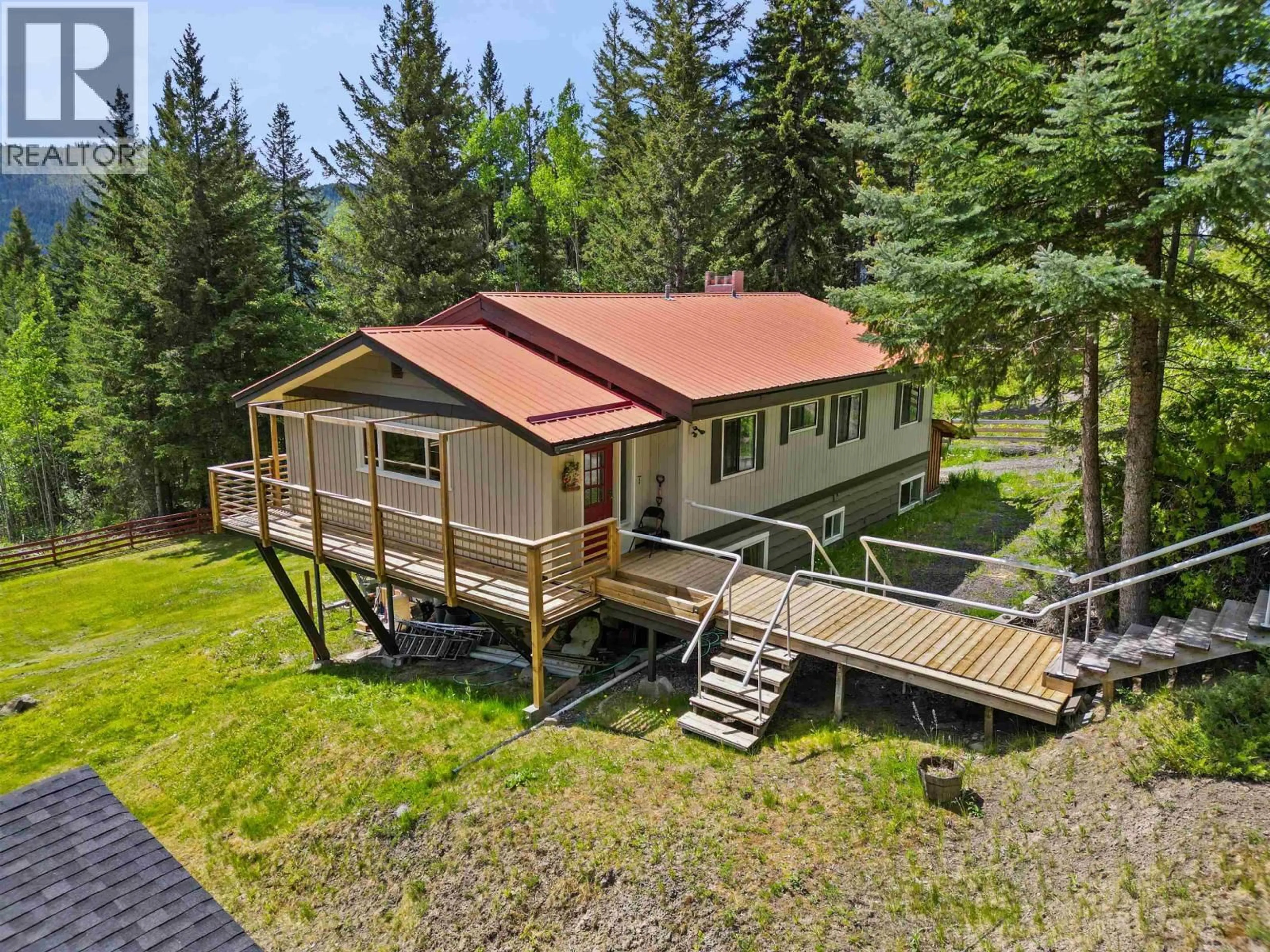 A pic from outside/outdoor area/front of a property/back of a property/a pic from drone, unknown for 7267 SUMMIT ROAD, Canim Lake British Columbia V0K1J0