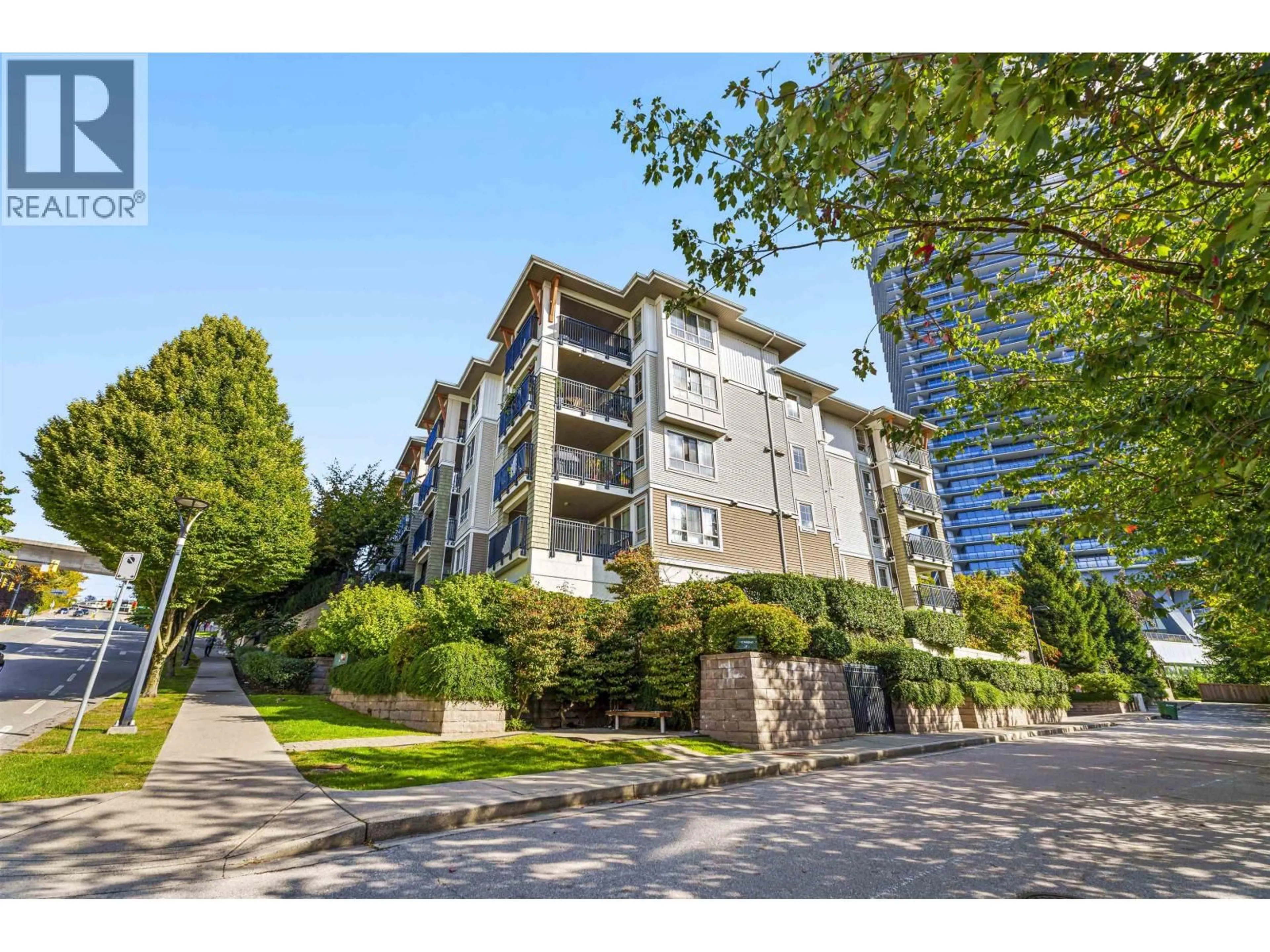 Unknown for 419 - 2088 BETA AVENUE, Burnaby British Columbia V5C0C8