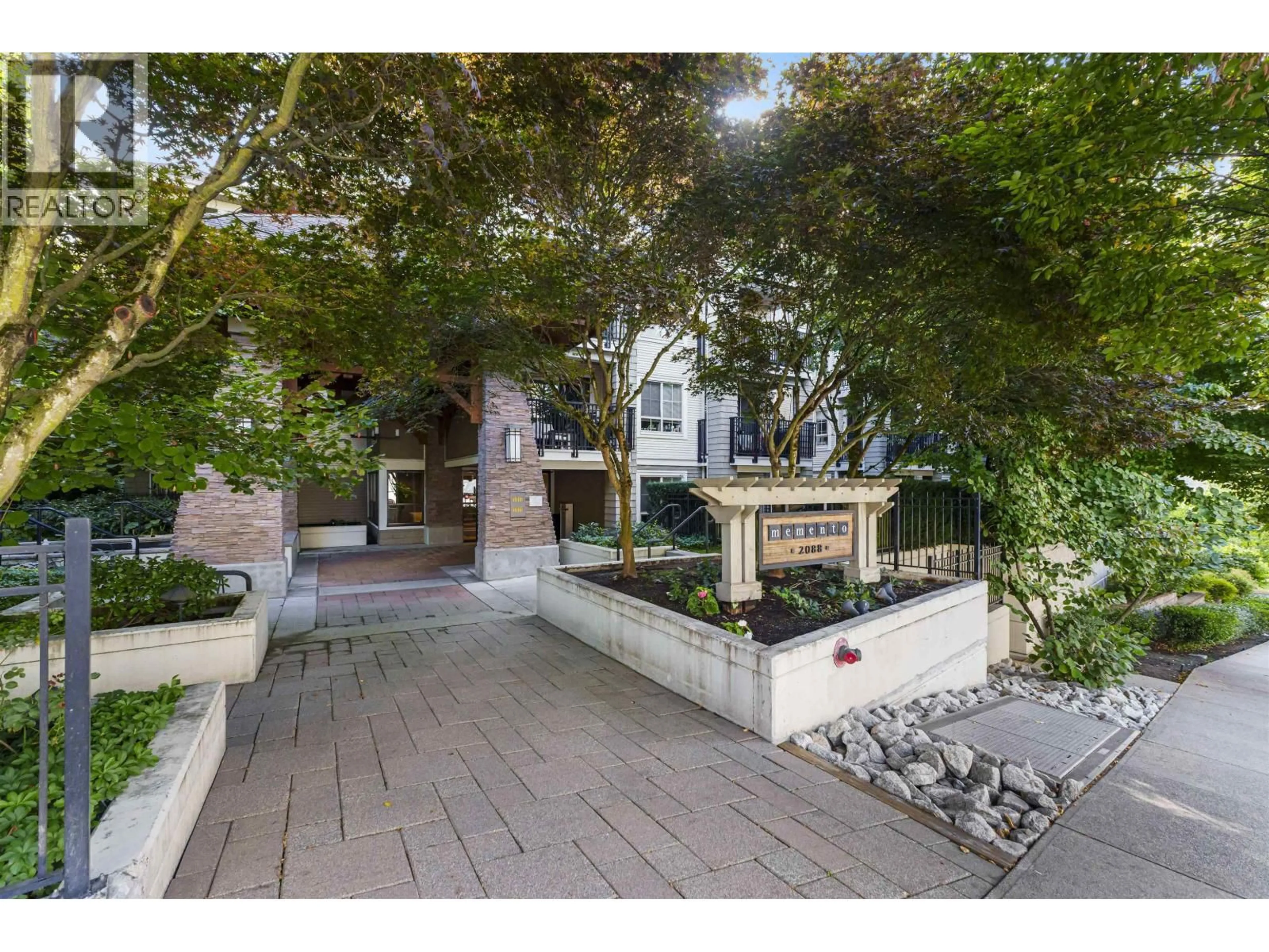 Unknown for 419 - 2088 BETA AVENUE, Burnaby British Columbia V5C0C8