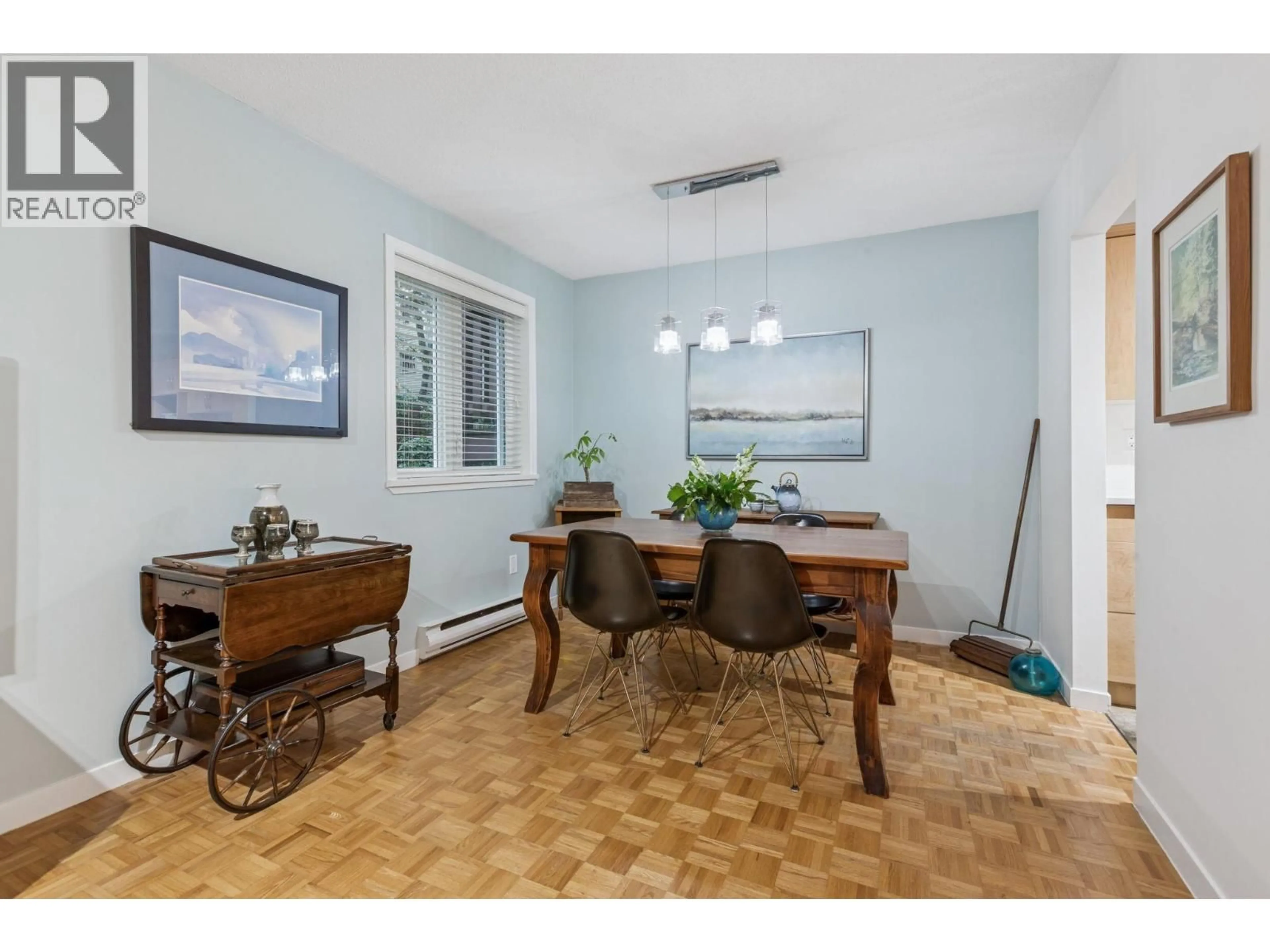 Dining room, wood/laminate floor for 112 - 1429 4TH AVENUE, Vancouver British Columbia V5N1J6
