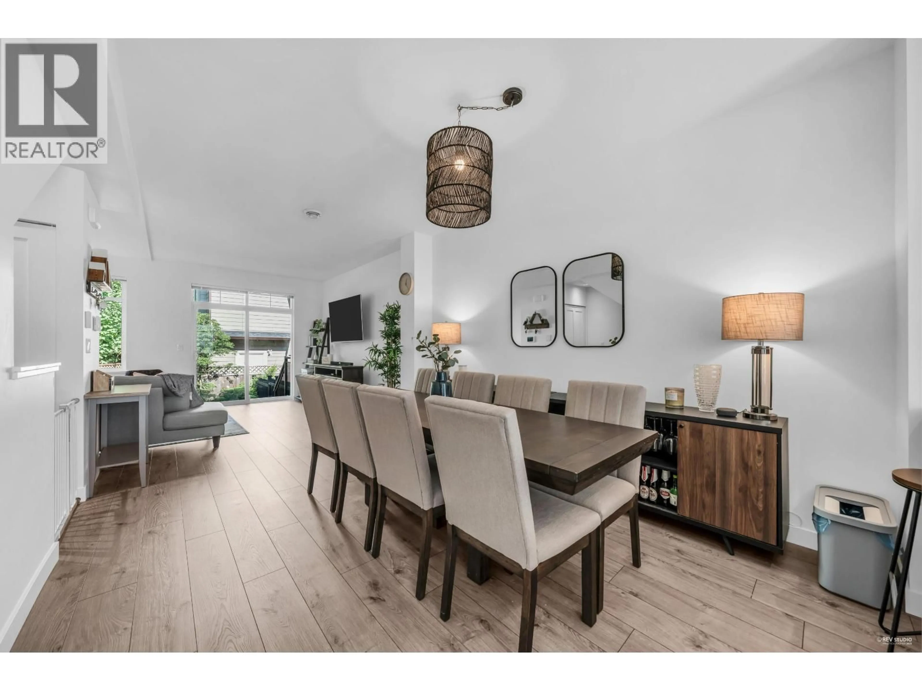 Dining room, wood/laminate floor for 141 - 1220 ROCKLIN STREET, Coquitlam British Columbia V3B0R6