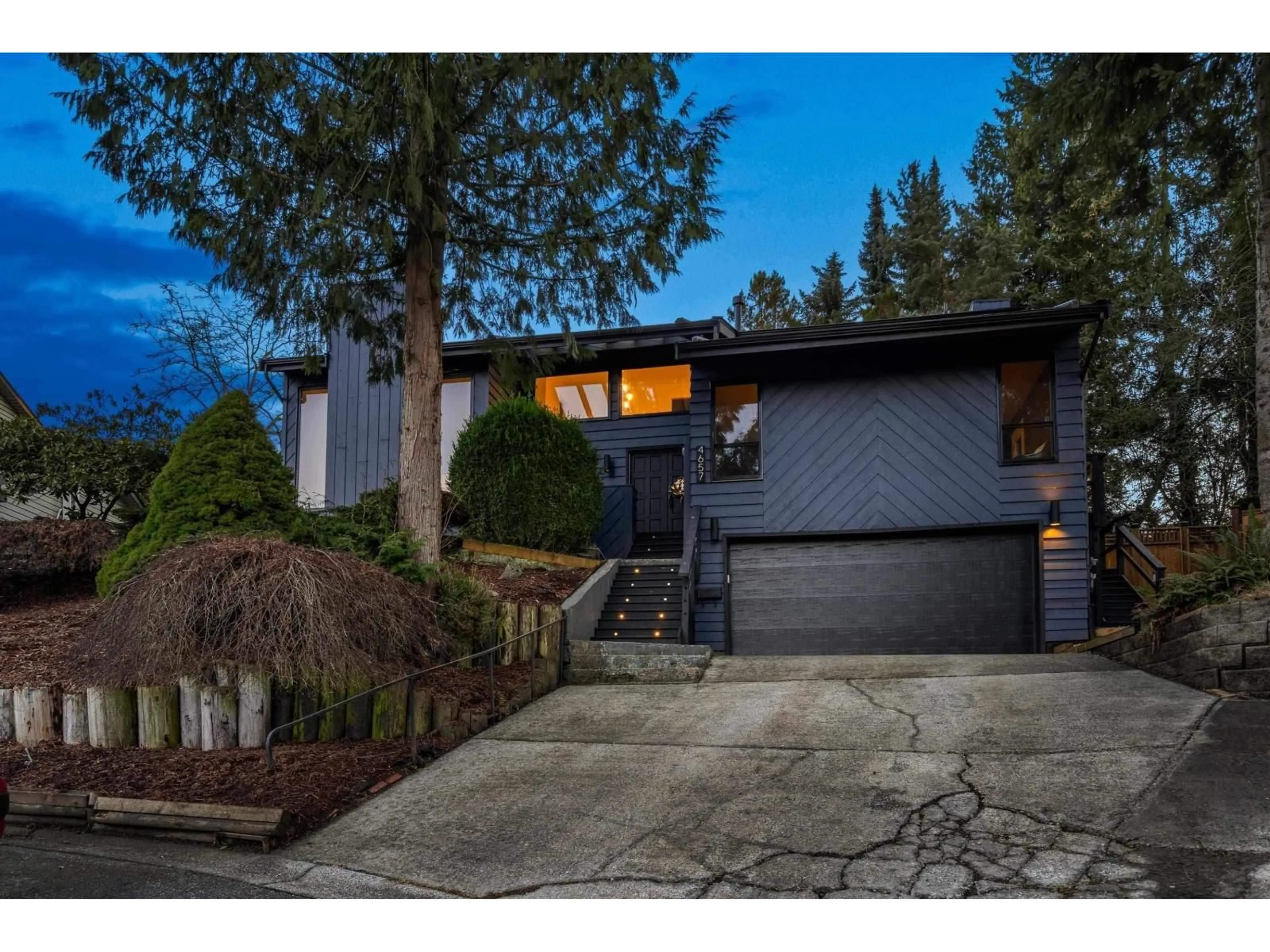Unknown for 4657 208A, Langley British Columbia V3A7E5