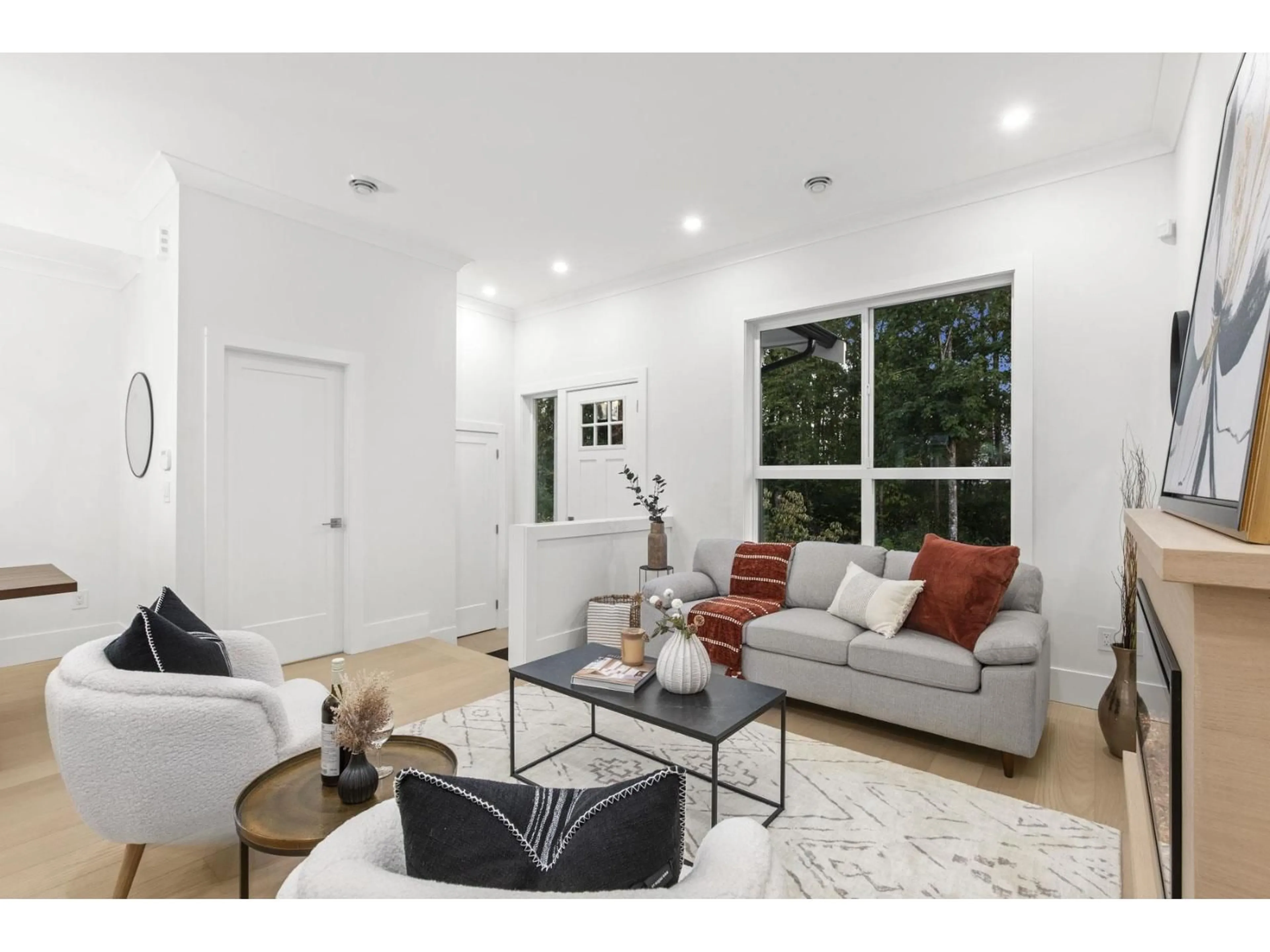 Living room with furniture, unknown for 101 - 16621 18, Surrey British Columbia V3Z9X5