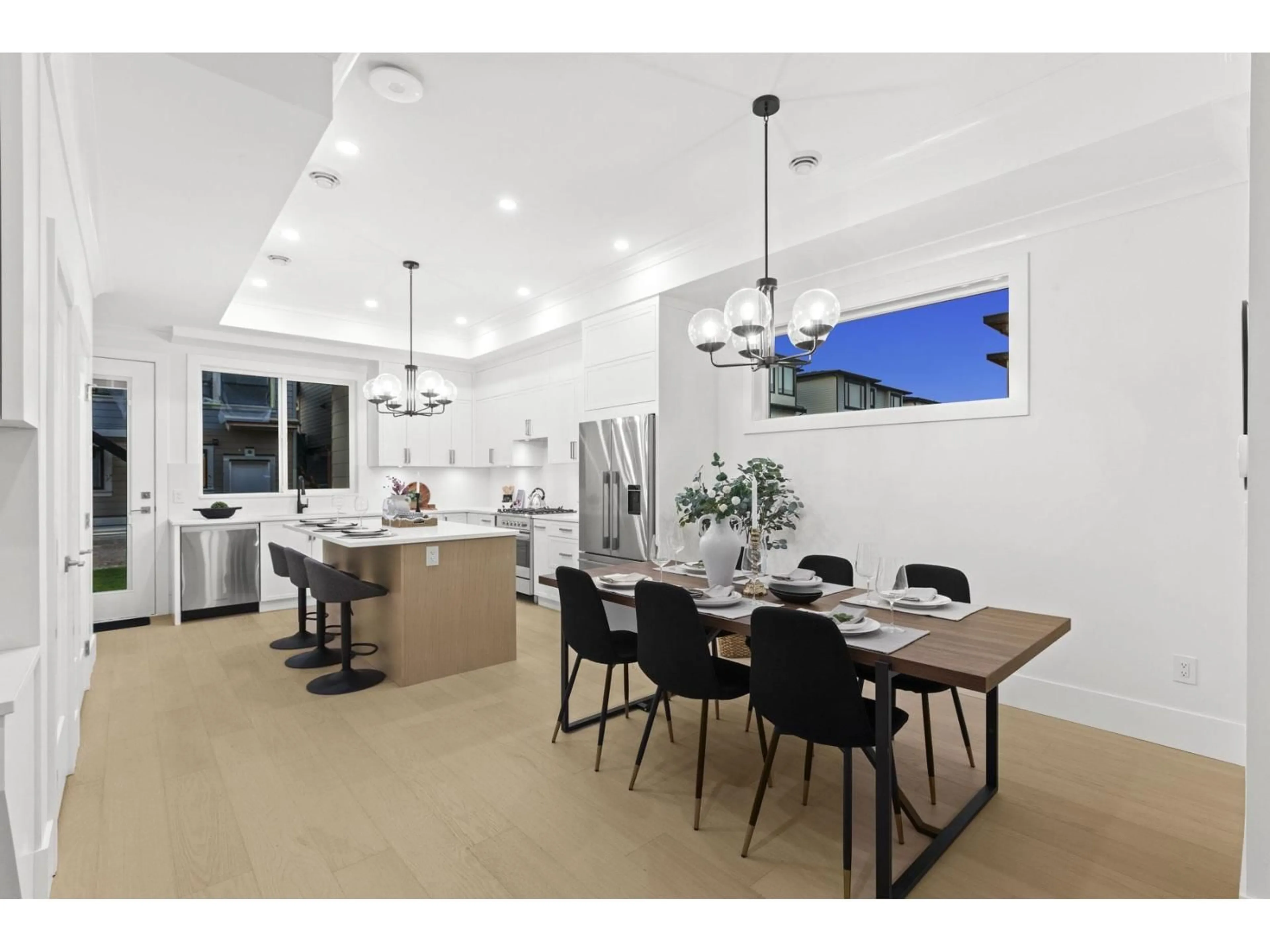 Open concept kitchen, unknown for 101 - 16621 18, Surrey British Columbia V3Z9X5