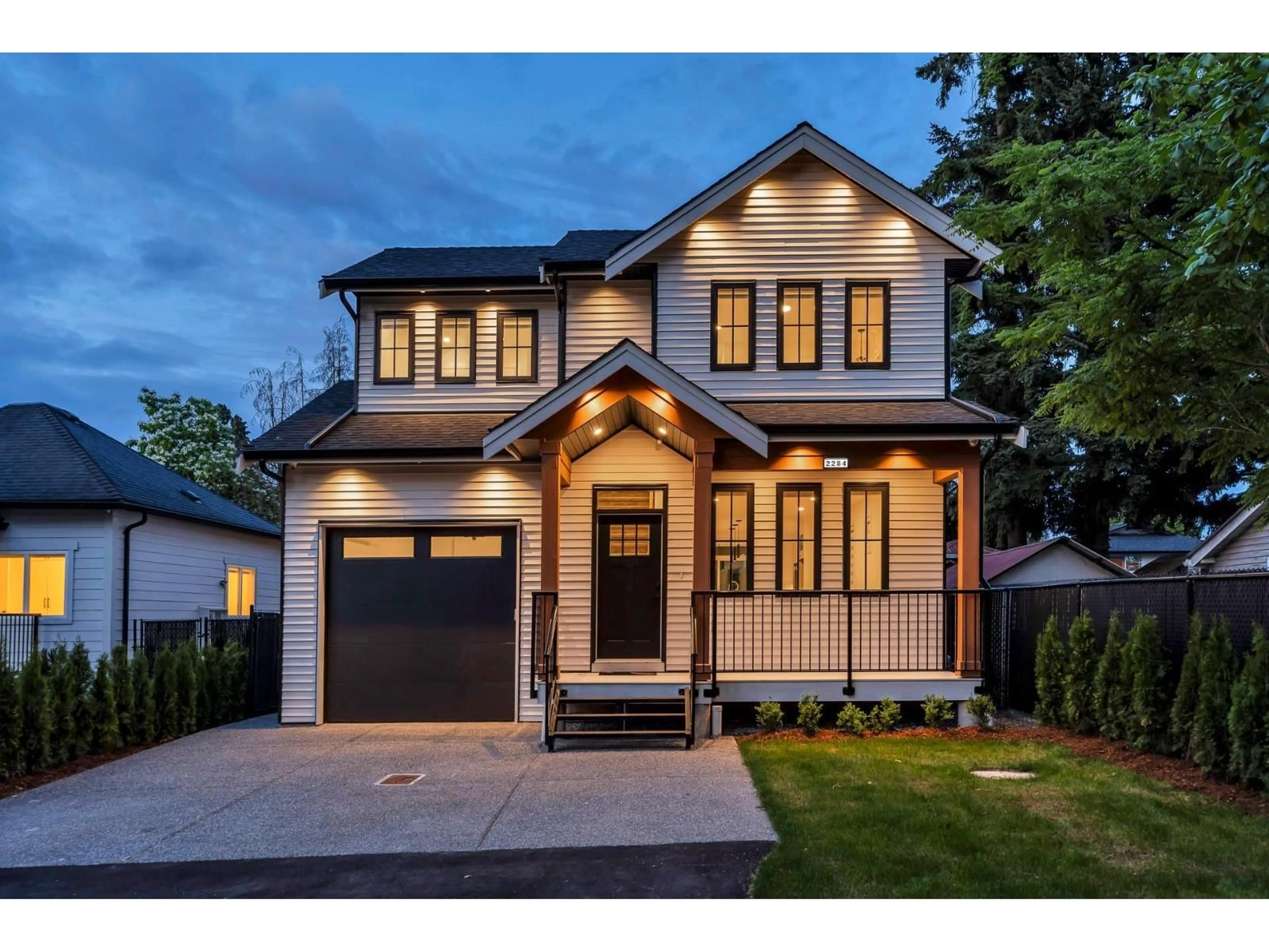 Home with brick exterior material, street for 2284 MOULDSTADE, Abbotsford British Columbia V2S3X4