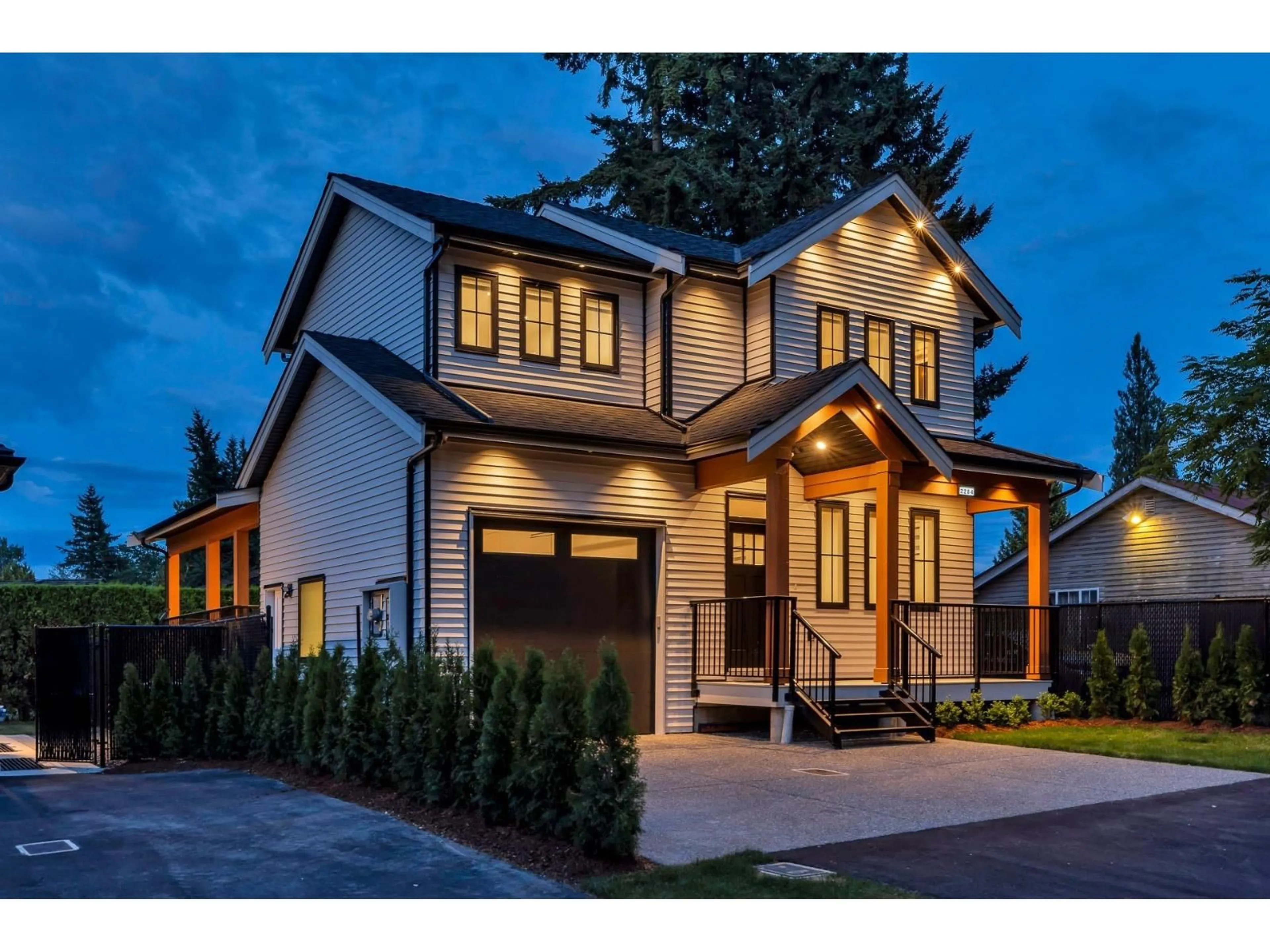 Home with brick exterior material, street for 2284 MOULDSTADE, Abbotsford British Columbia V2S3X4