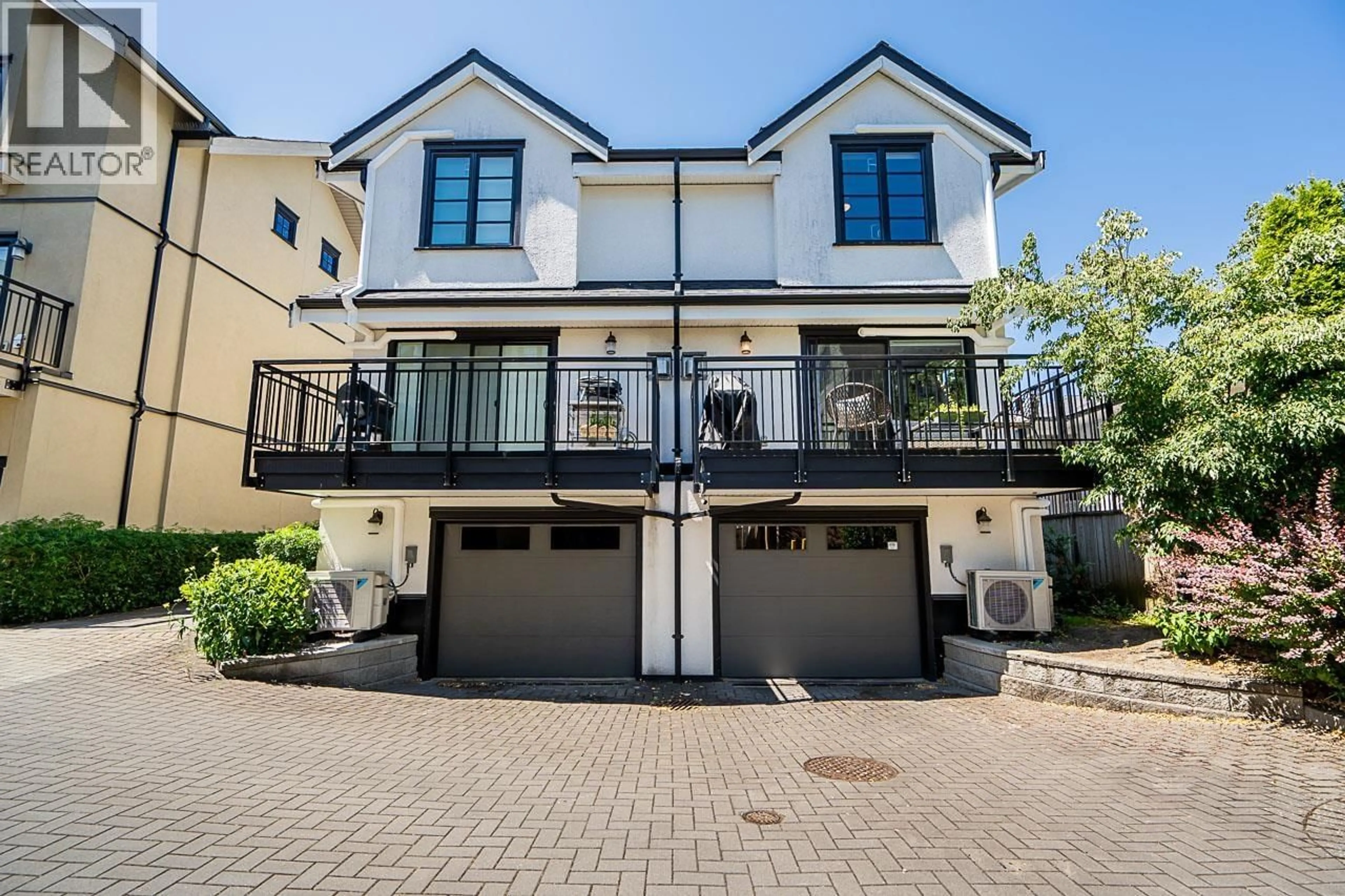 Unknown for 4320 KNIGHT STREET, Vancouver British Columbia V5N3M5