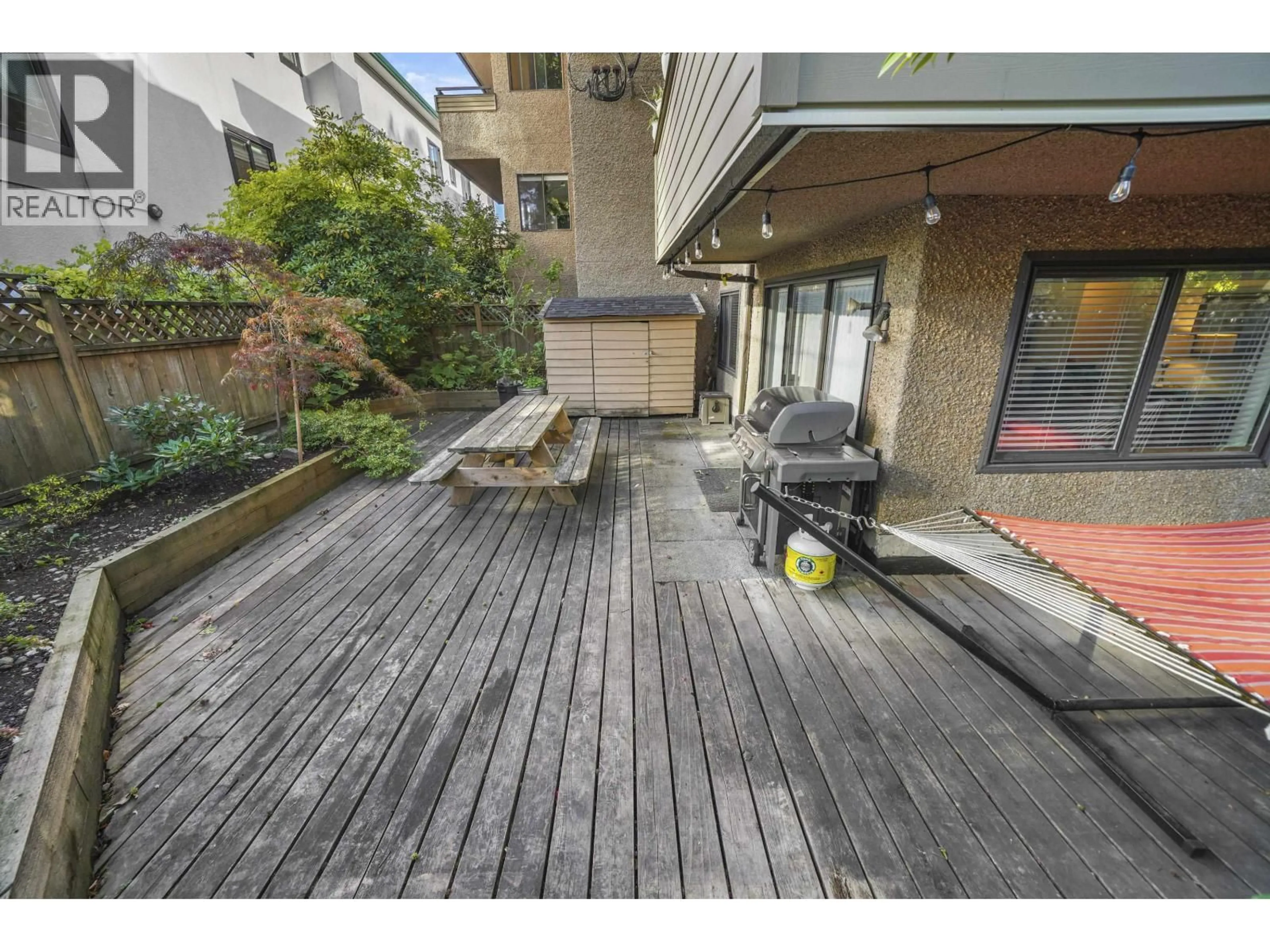 Patio, street for 101 - 2935 SPRUCE STREET, Vancouver British Columbia V6H3N6