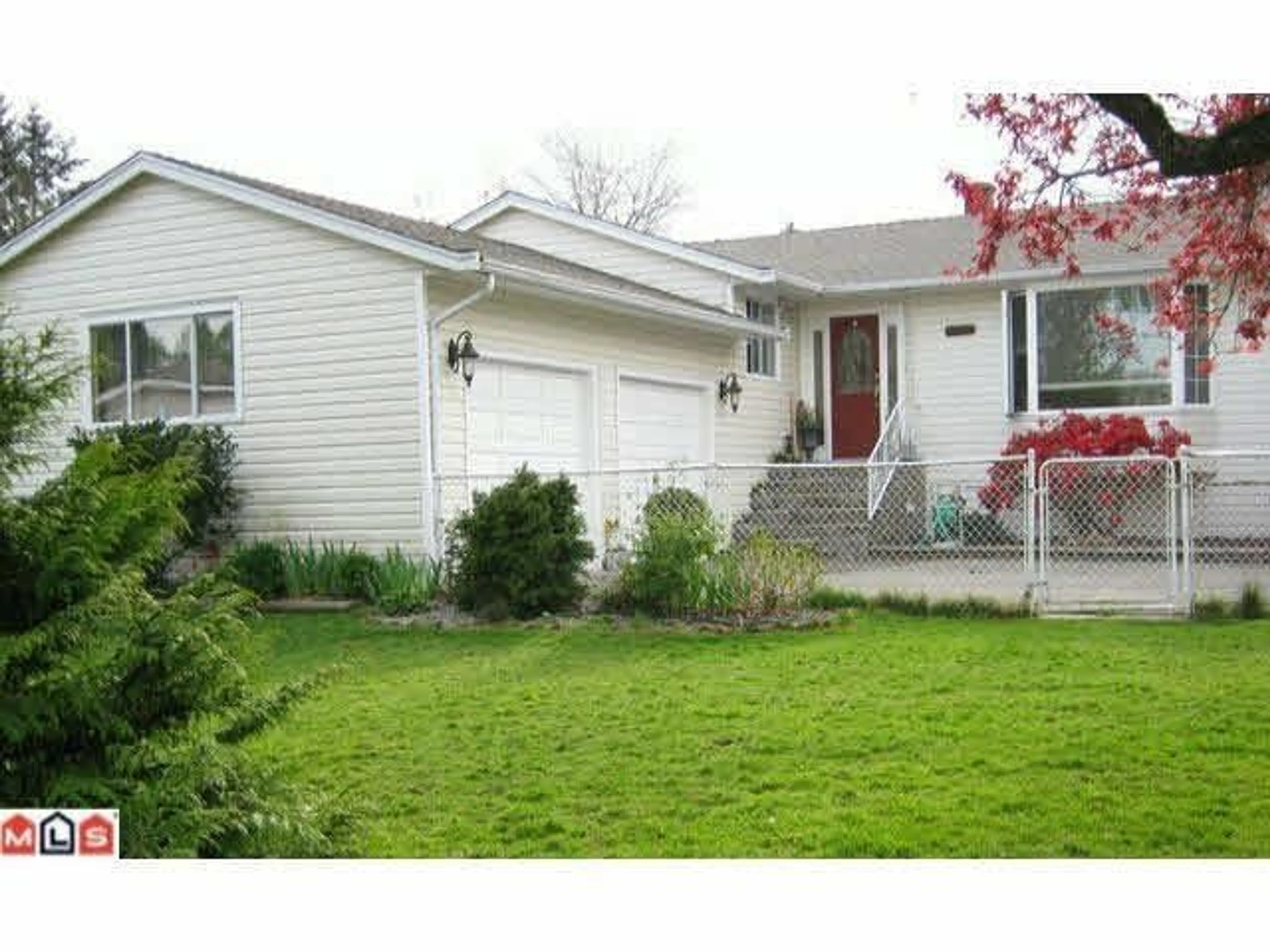 Home with vinyl exterior material, street for 16428 12, Surrey British Columbia V4A9H6