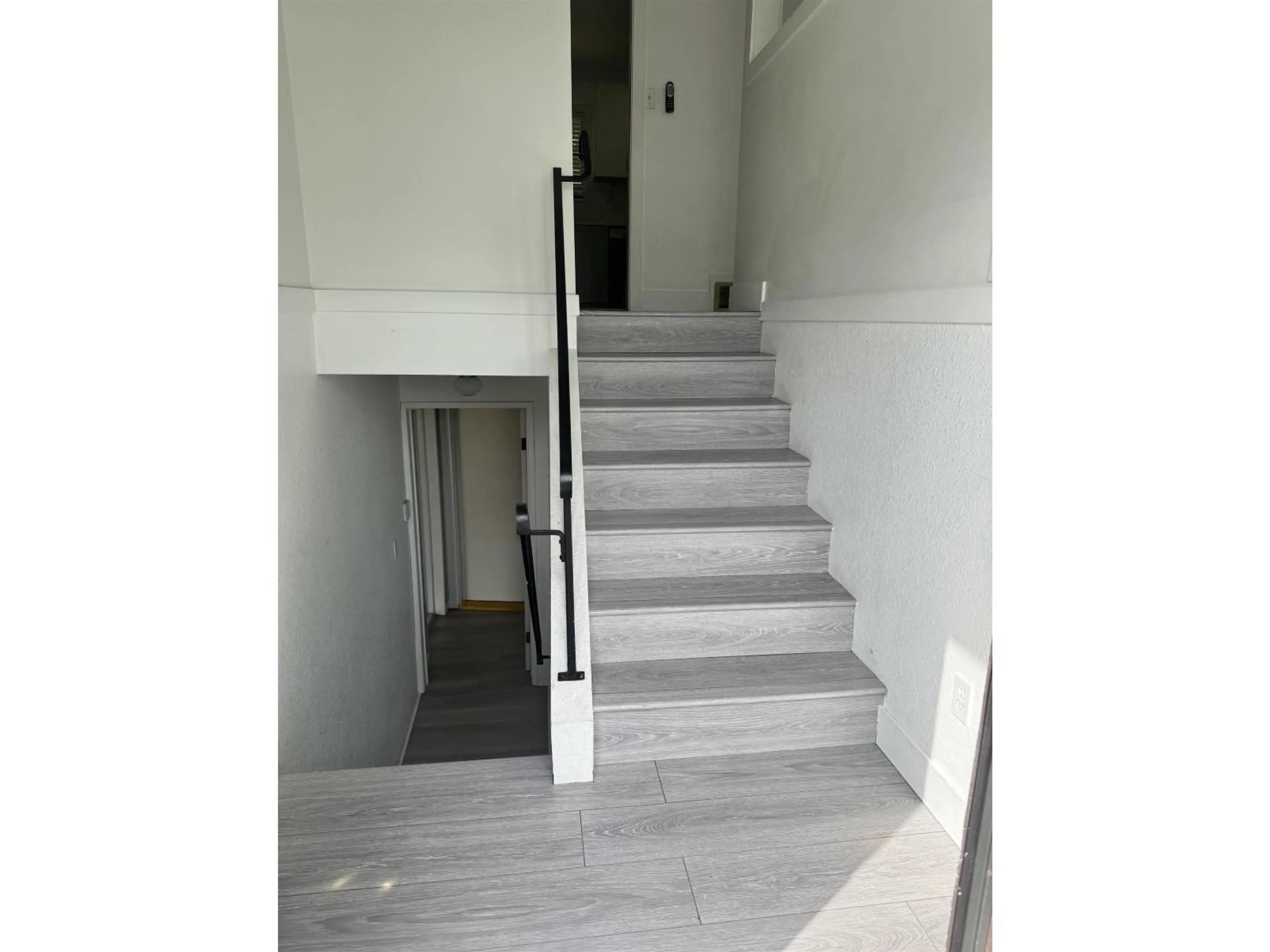 Stairs for 7031 115A, Delta British Columbia V4E2E4